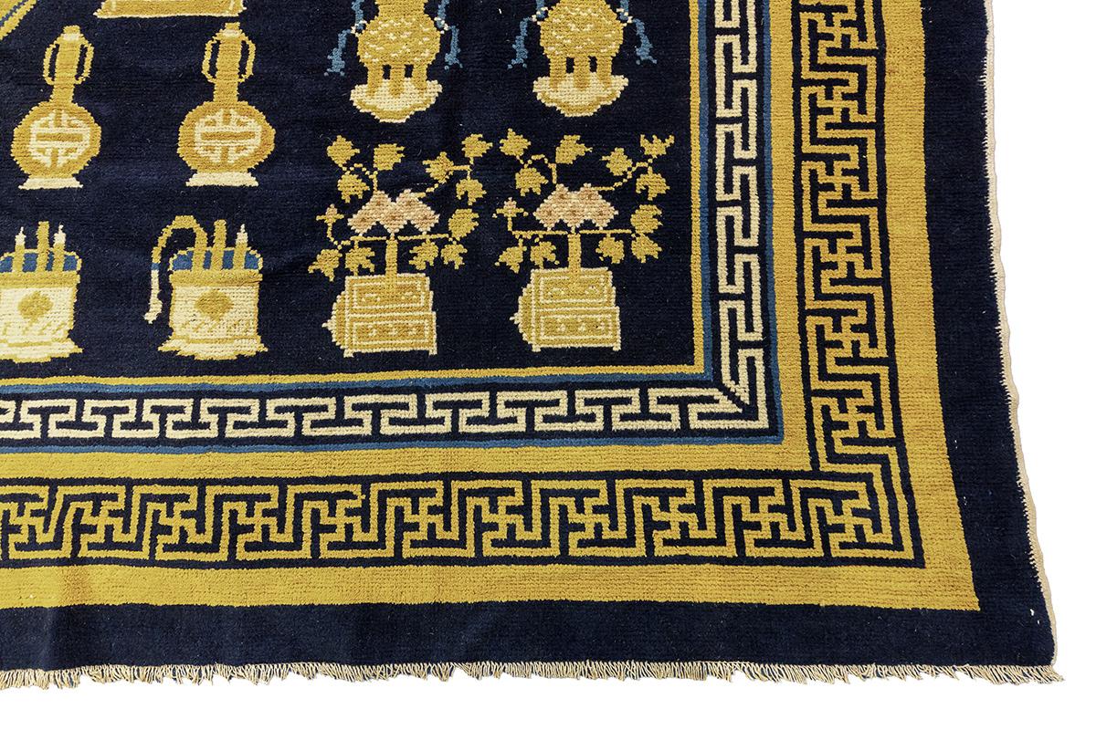 Chinese Rug Ningxia im Zustand „Gut“ im Angebot in Ferrara, IT