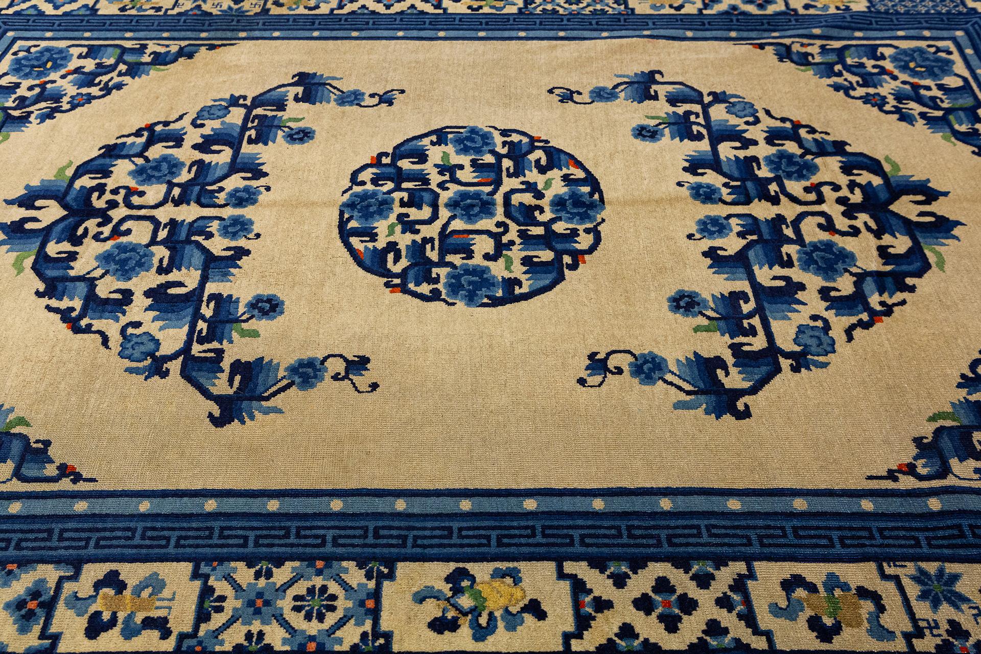 Hand-Knotted Chinese Rug Peking Ivory Background For Sale