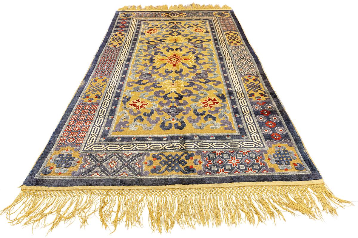 Alfombra china Seda y metal Anudado a mano en venta
