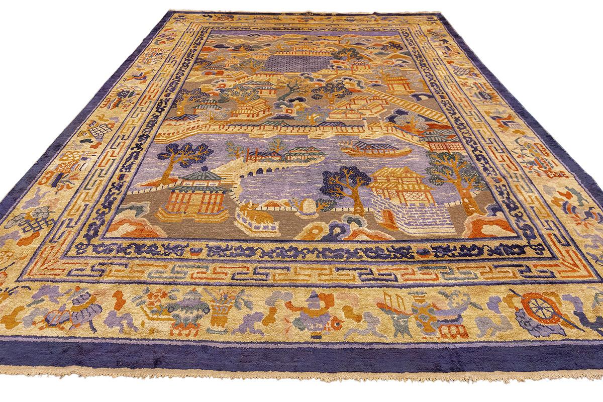 Noué à la main Tapis chinois en soie et fil de métal en vente