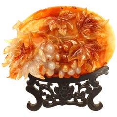 Chinesische Rost Achat geschnitzt Platte und Stand