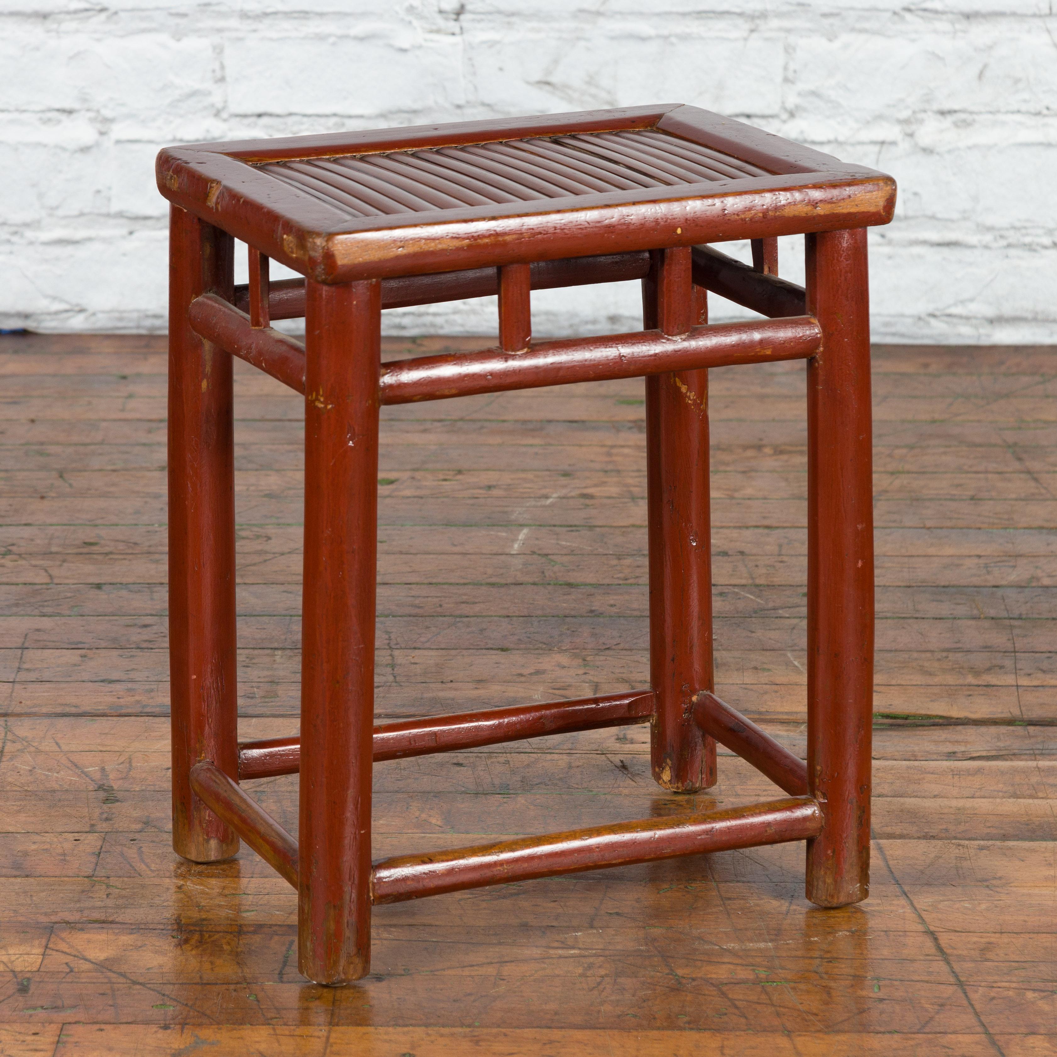 Chinese Rustic Early 20th Century Reddish Brown Lacquered Stool with Bamboo Seat In Good Condition For Sale In Yonkers, NY