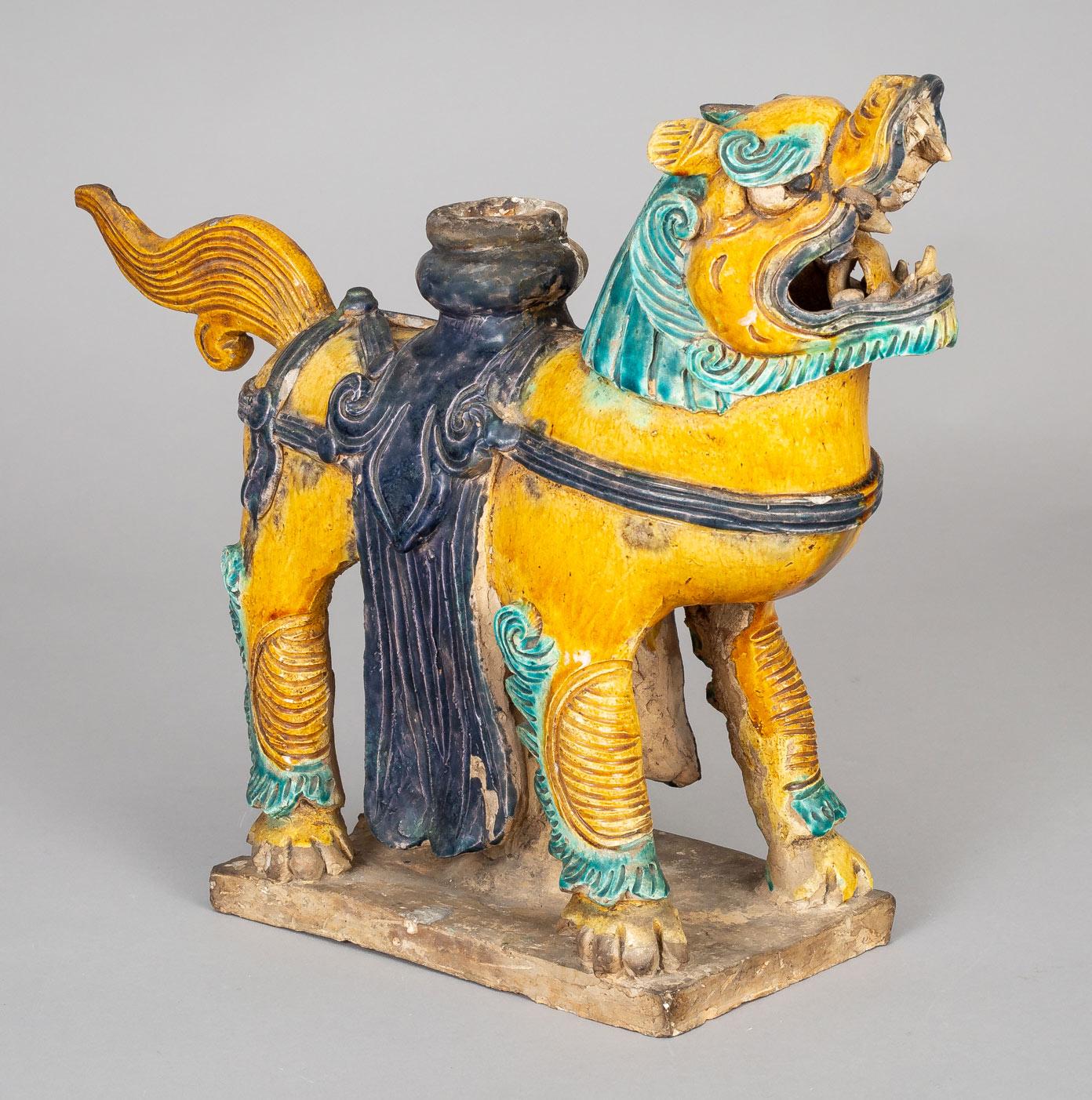 Mid-19th Century Chinese Sancai Glazed Ceramic Guardian Lion For Sale