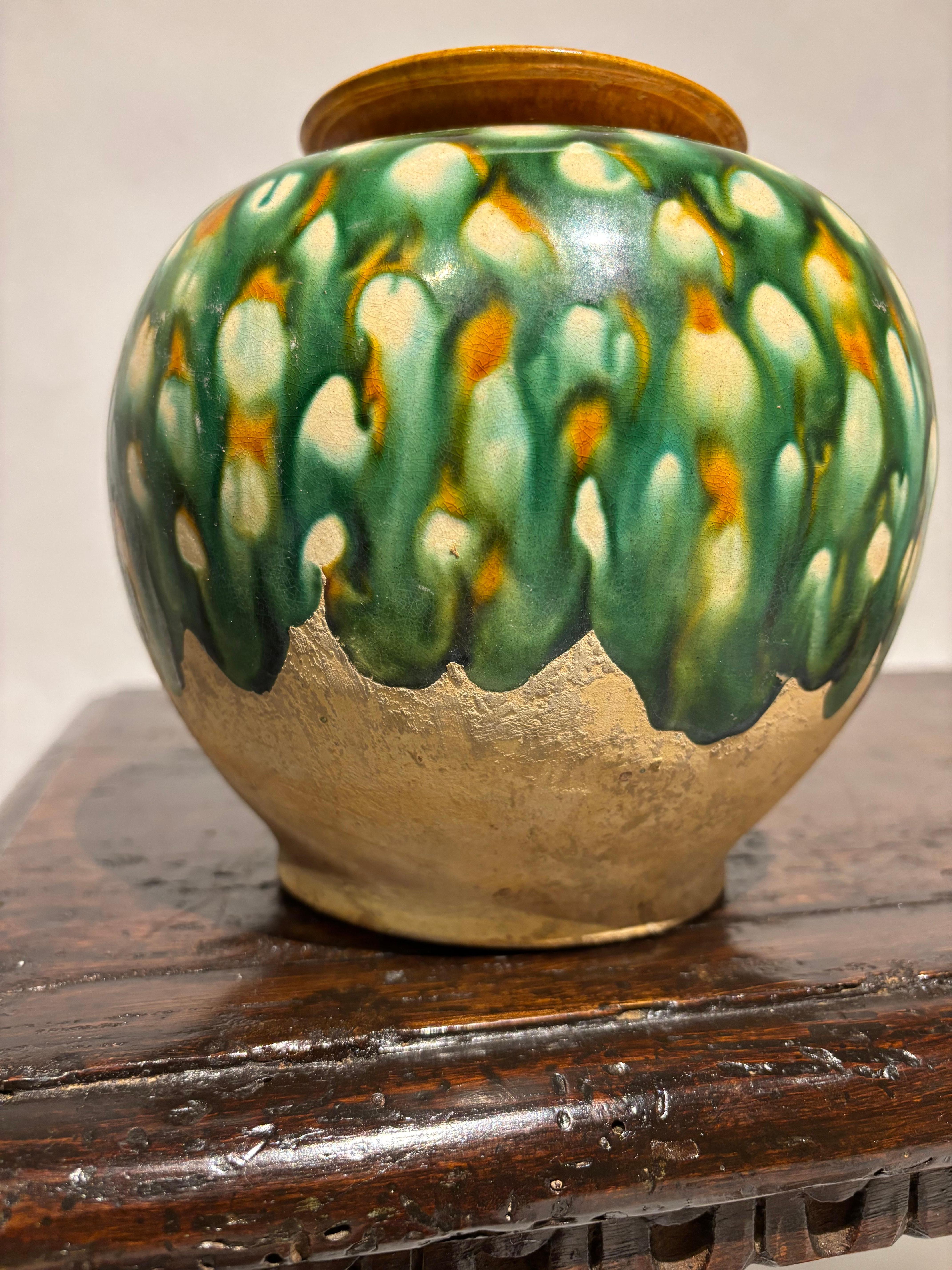 Chinese Tang Dynasty Style Sancai Glazed Ceramic Jar For Sale 10
