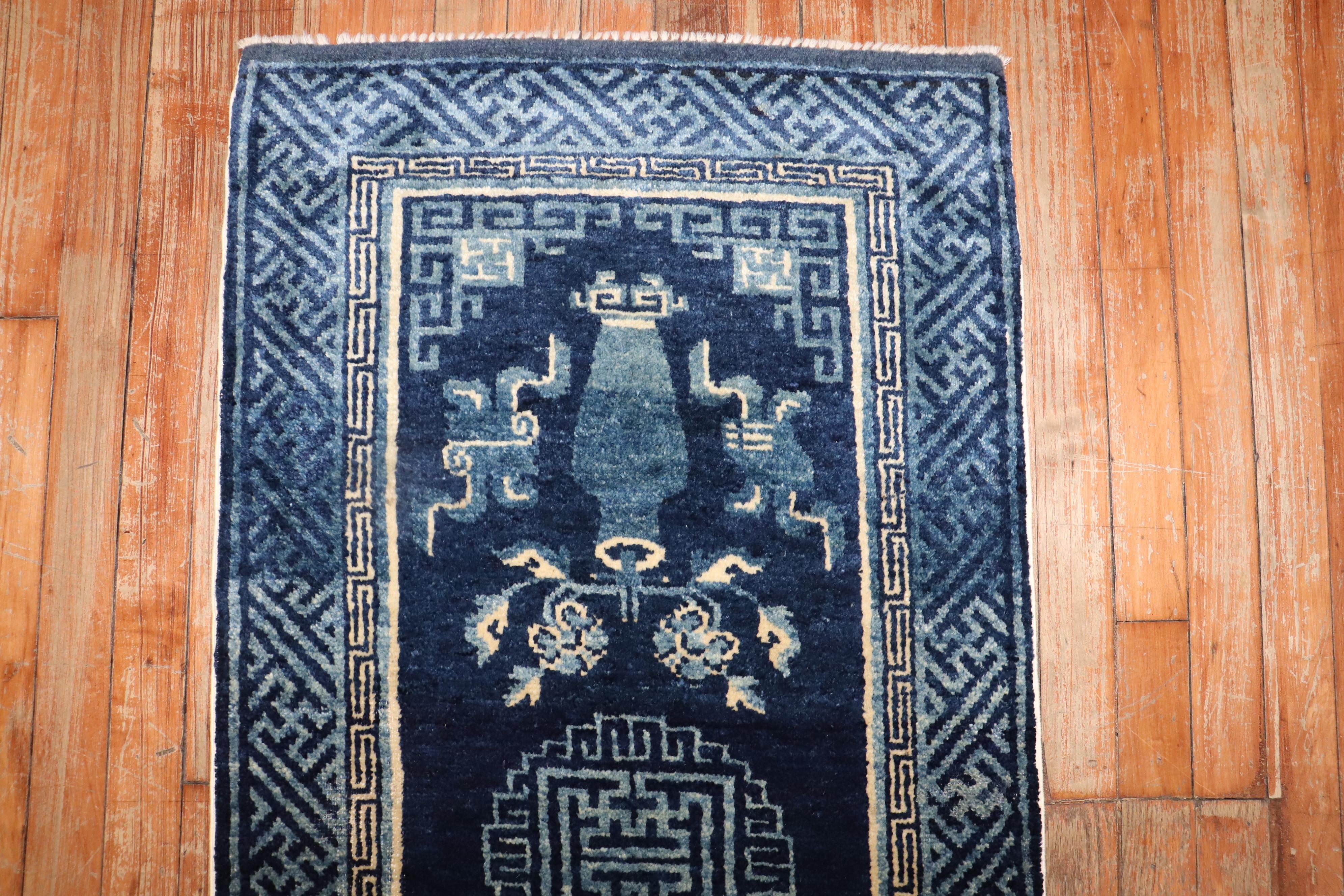 Mongolian Chinese Scatter Size Early 20th Century Rug For Sale