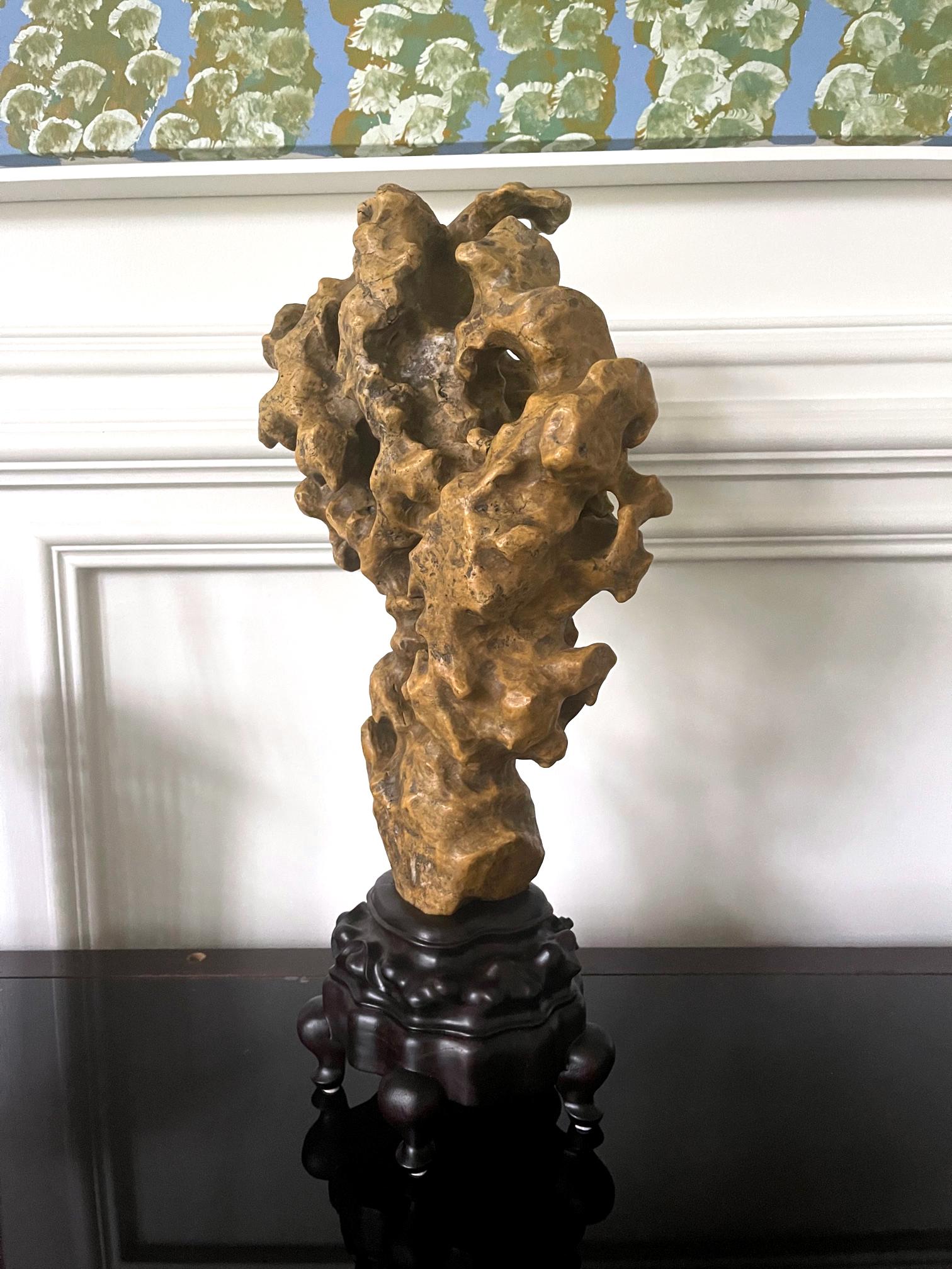 Chinese Scholar Rock Yellow Taihu Stone on Wood Stand In Good Condition For Sale In Atlanta, GA