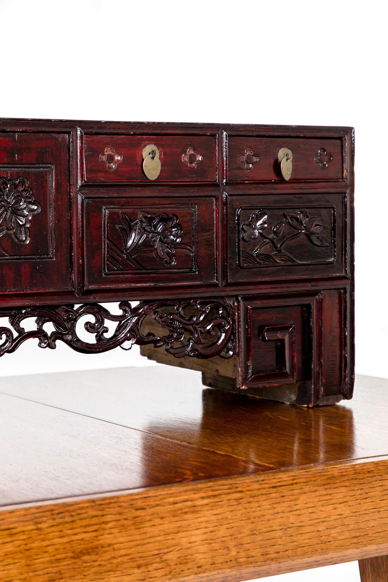 Chinese Scholar’s Low Kang Hardwood Cabinet, circa 1880 For Sale 1