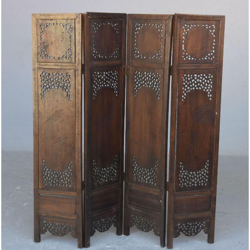 Chinese Screen in Wood and Inlay, Early 20th Century 2