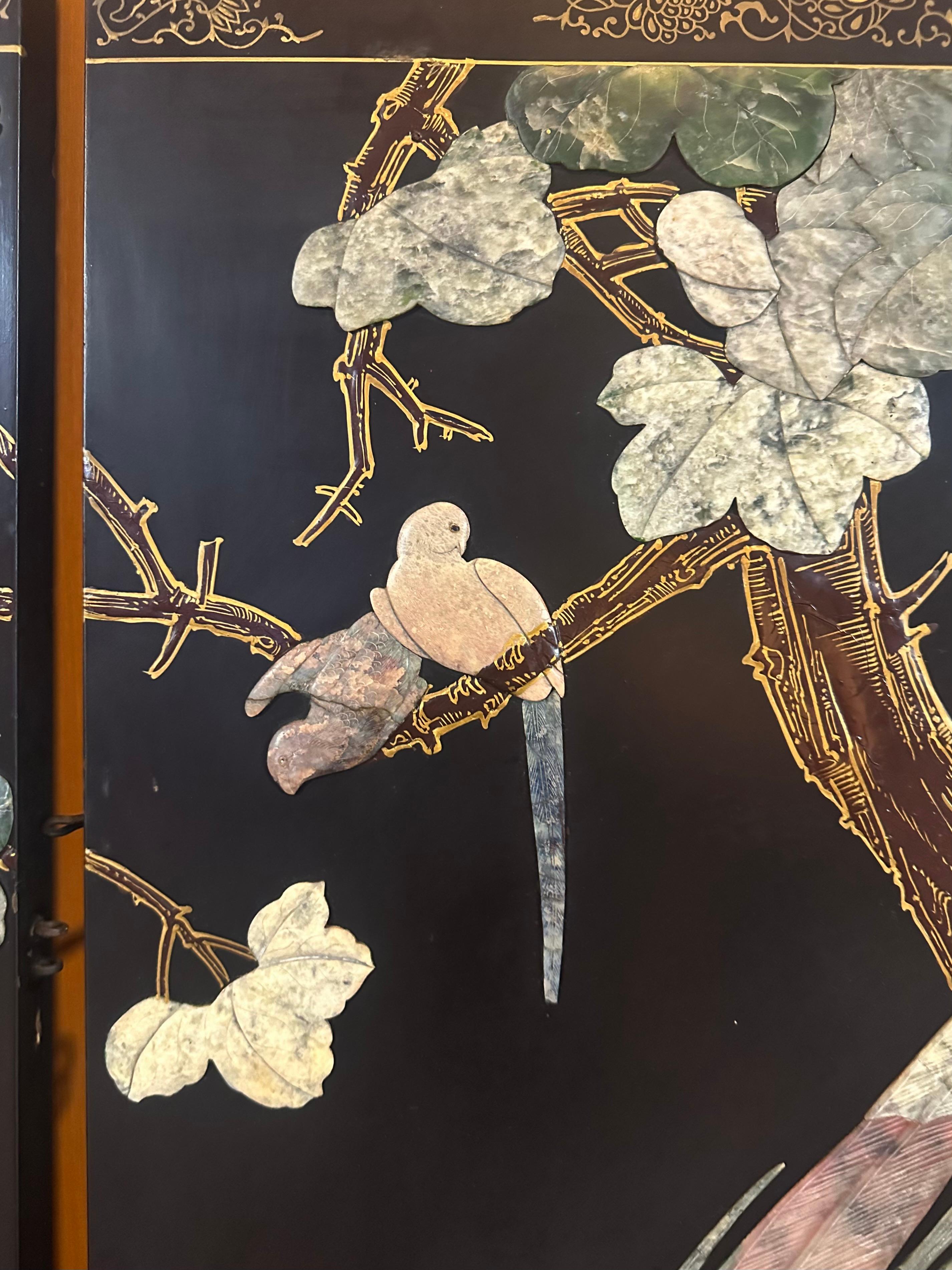 20th Century Chinese Screen with Semi-Precious Stone For Sale