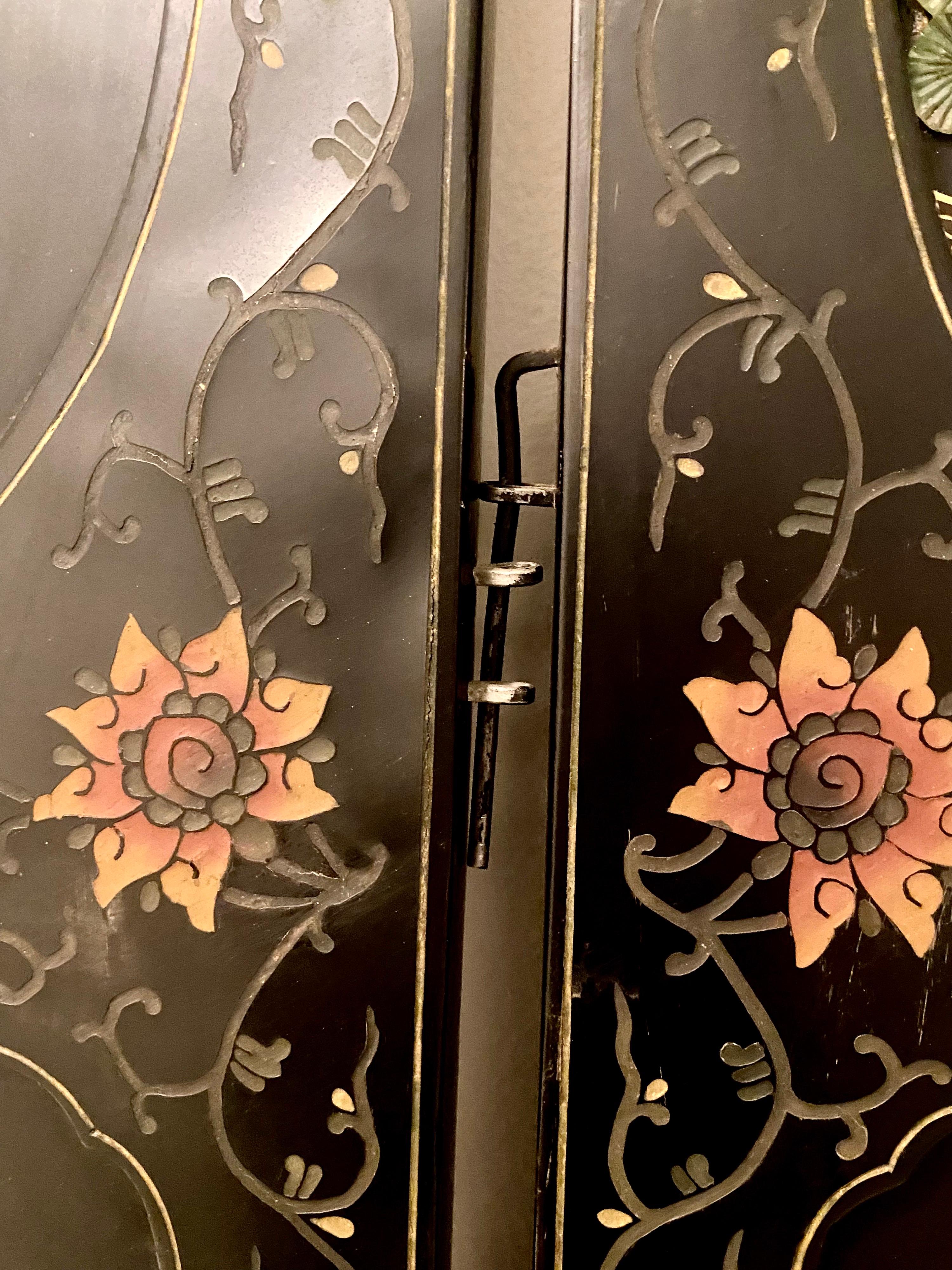 Paravento cinese in pietra saponaria, pietra dura semipreziosa e lacca in vendita 12