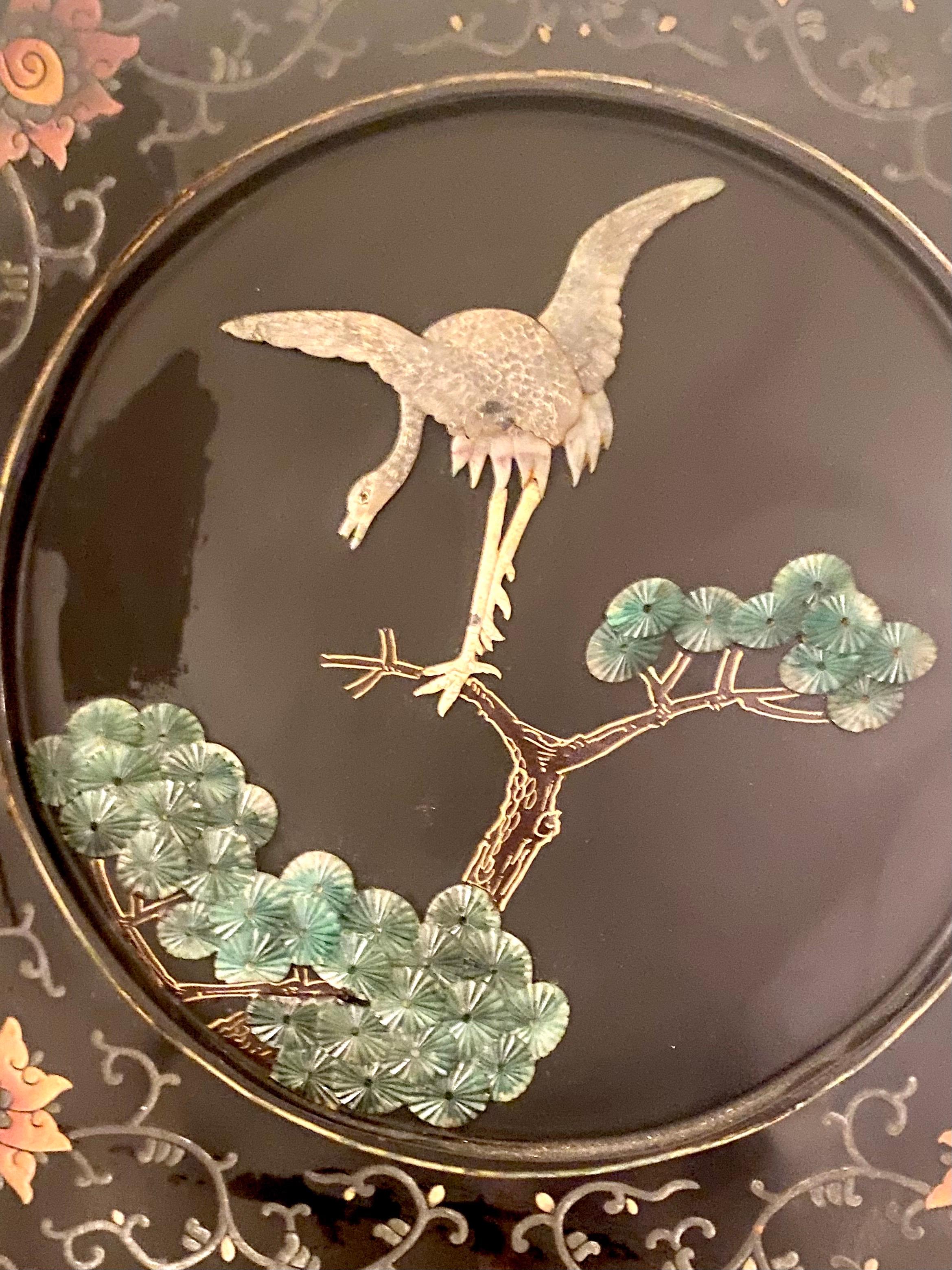 Paravento cinese in pietra saponaria, pietra dura semipreziosa e lacca In condizioni buone in vendita a Miami, FL