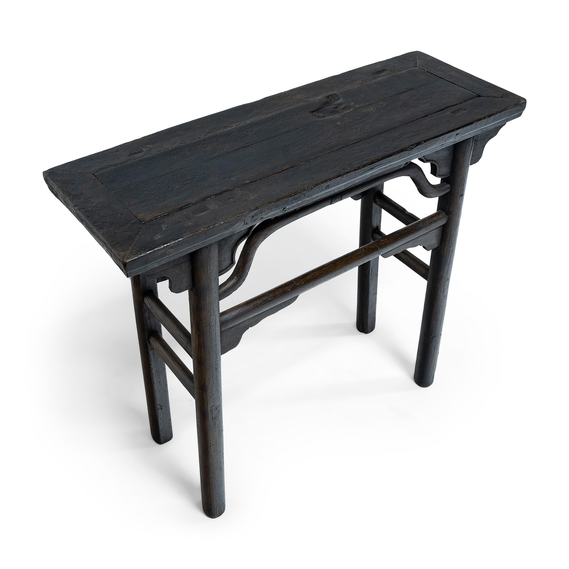 19th Century Chinese Shallow Wine Table, C. 1800 For Sale