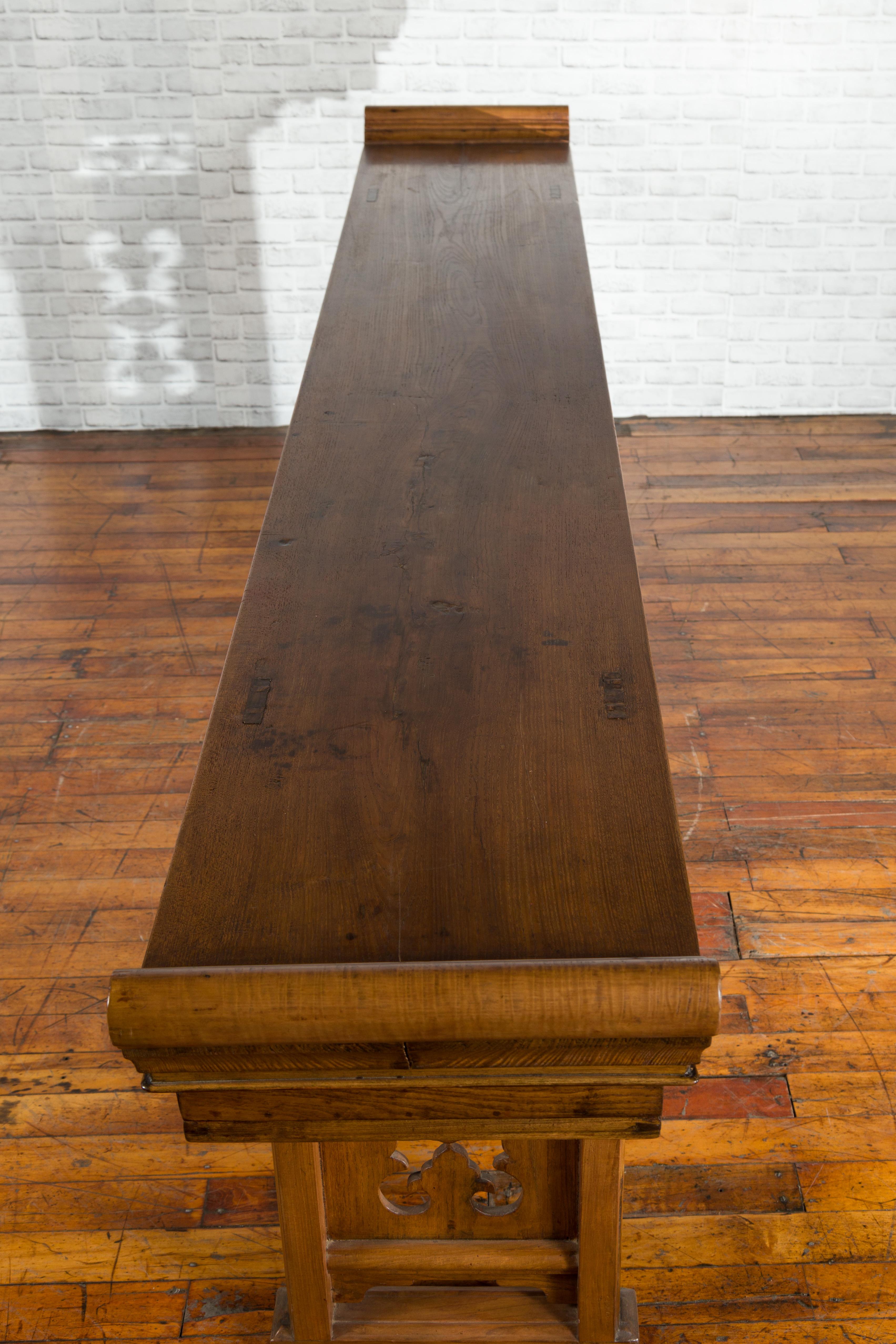 Chinese Shandong Province Early 20th Century Long Elm Altar Console Table 14