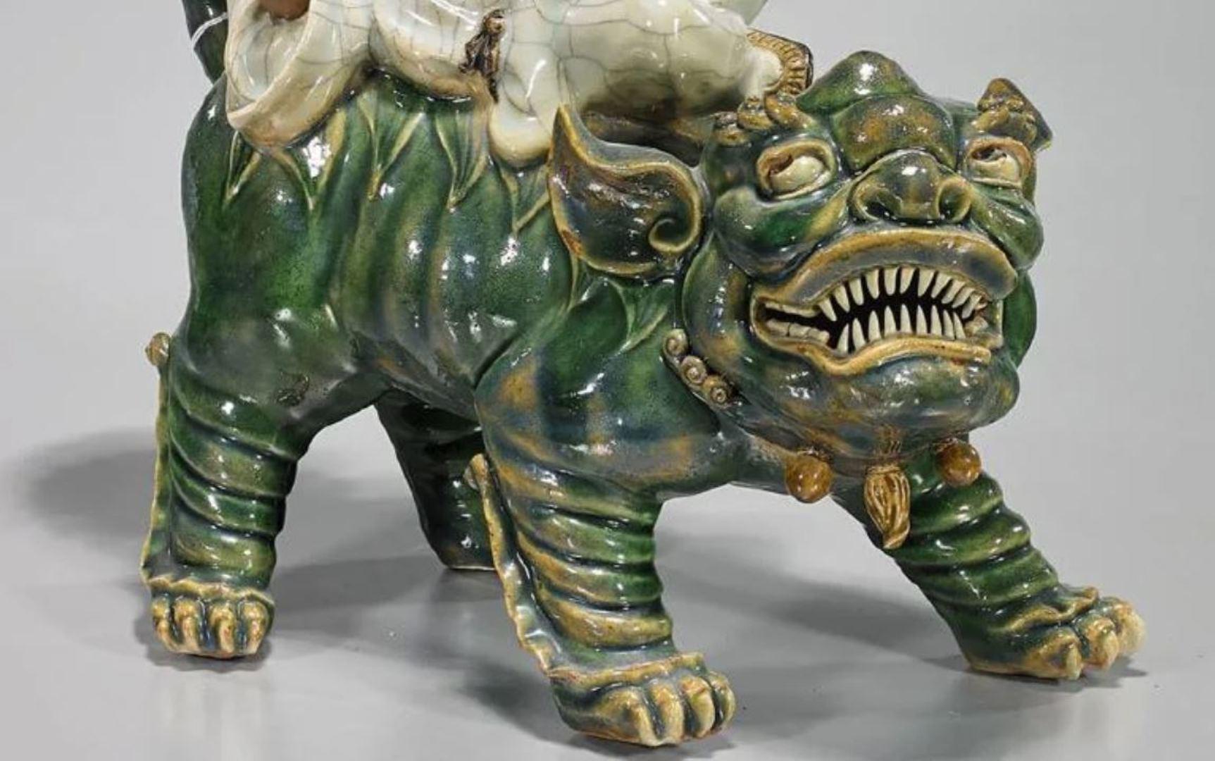 Hand-Painted Chinese Shekwan Glazed Pottery Sculpture