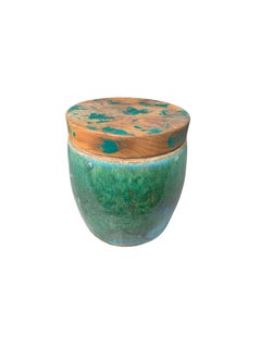 Chinesisches glasiertes Keramikgefäß / Pflanzgefäß in Schiwangrün, um 1900