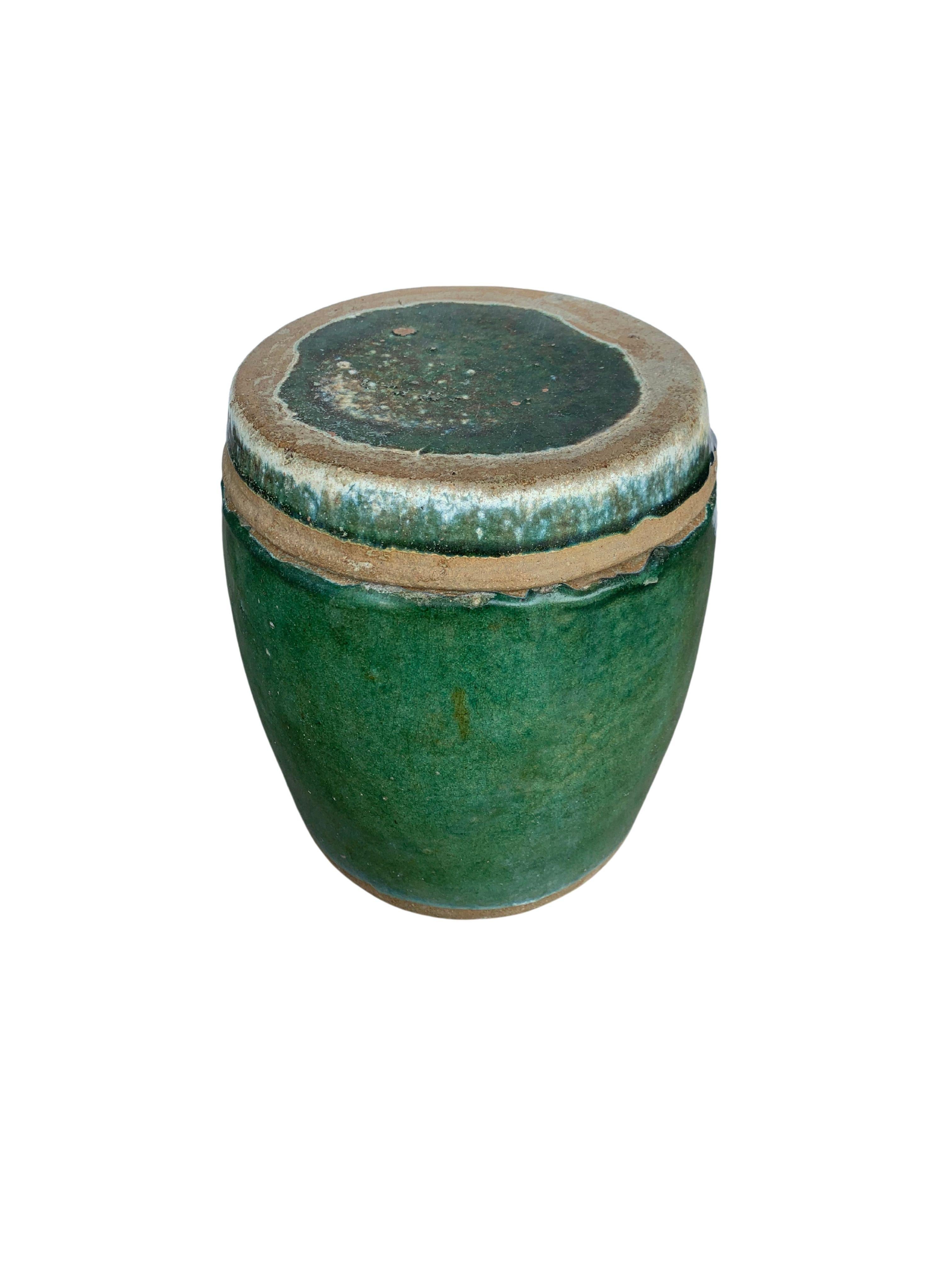 Qing Chinese Shiwan Green Glazed Ceramic Jar / Planter, c. 1900 For Sale