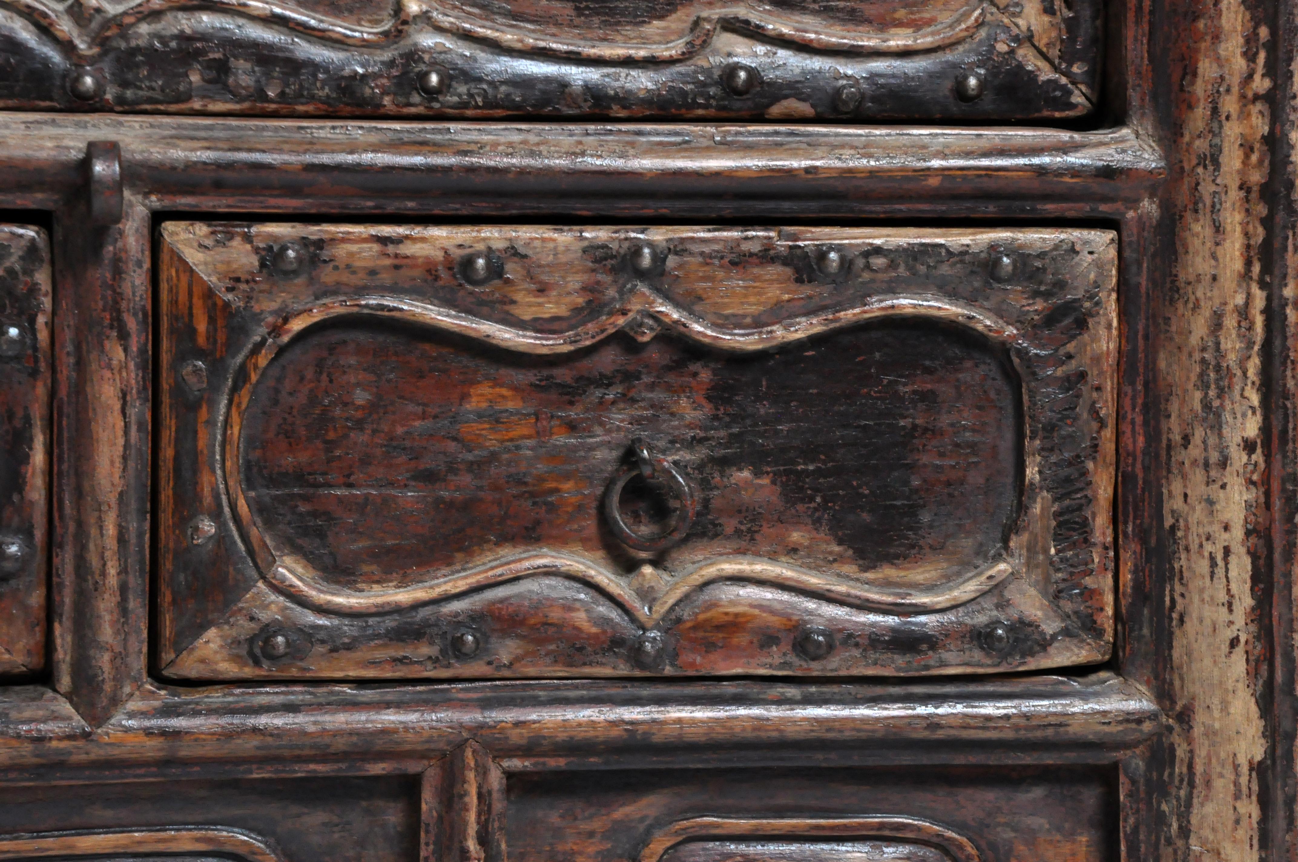 Chinese Side Chest with Carved Decoration 4