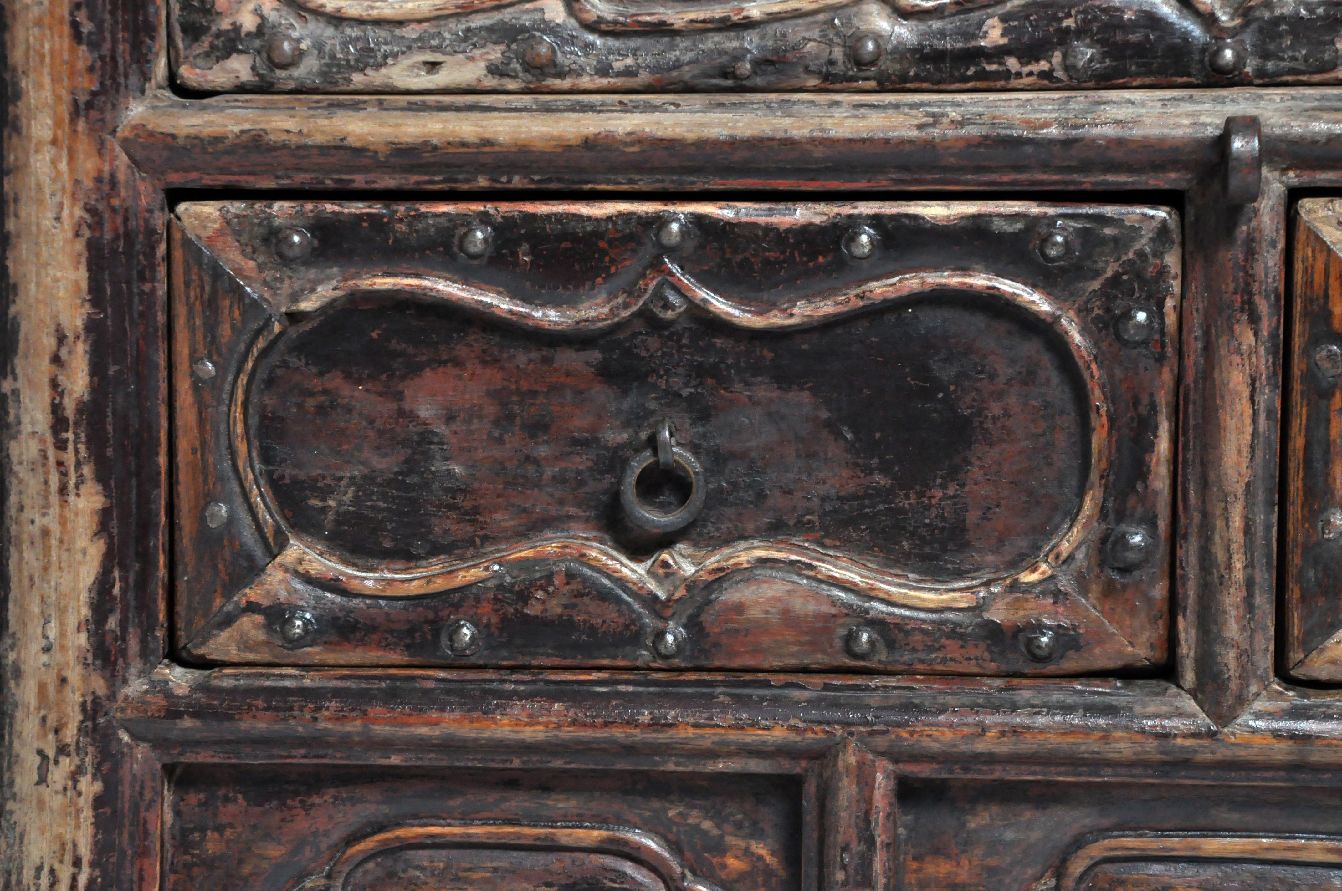 Chinese Side Chest with Carved Decoration 5