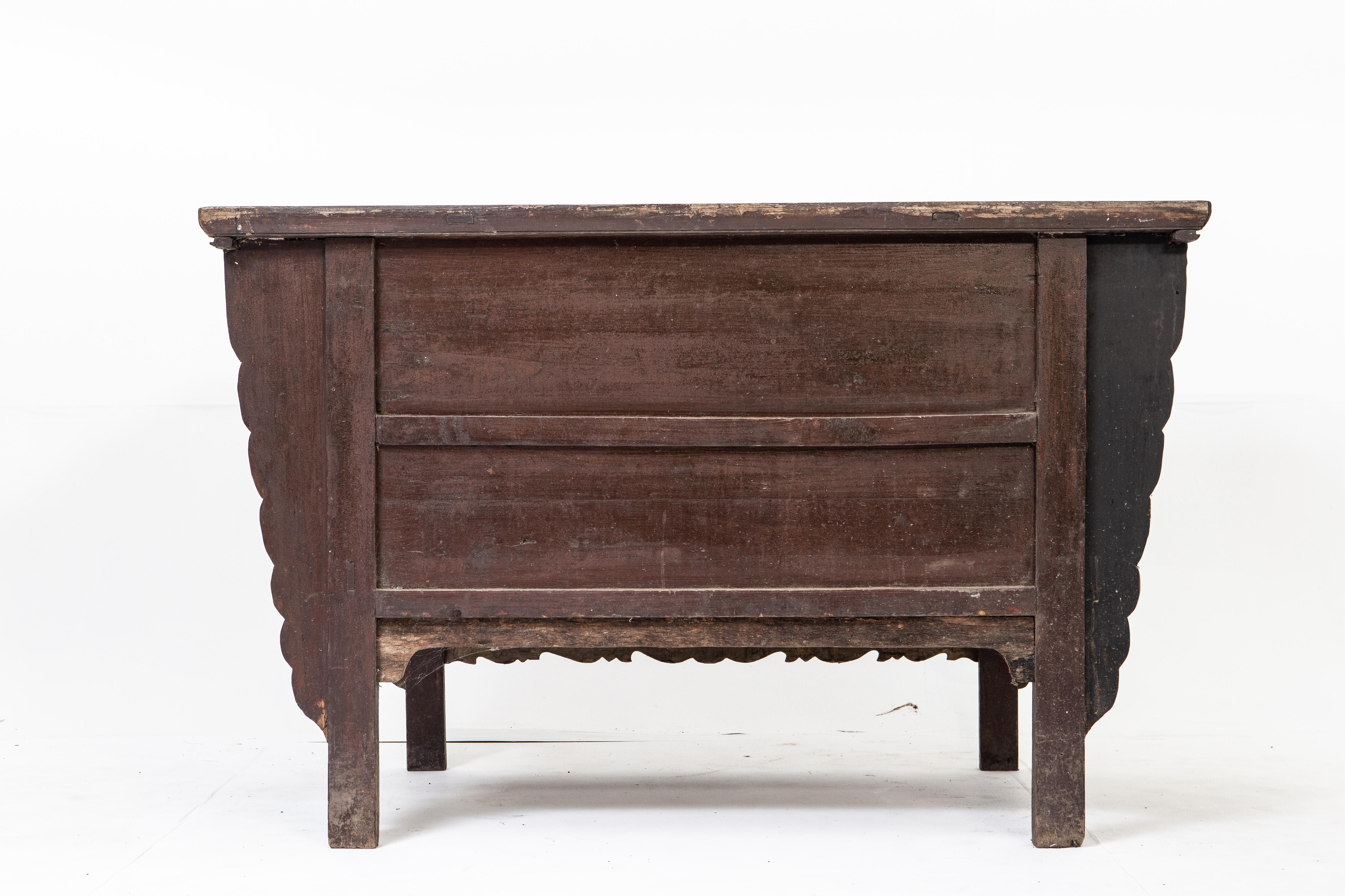 Chinese Side Chest with Three Drawers 3