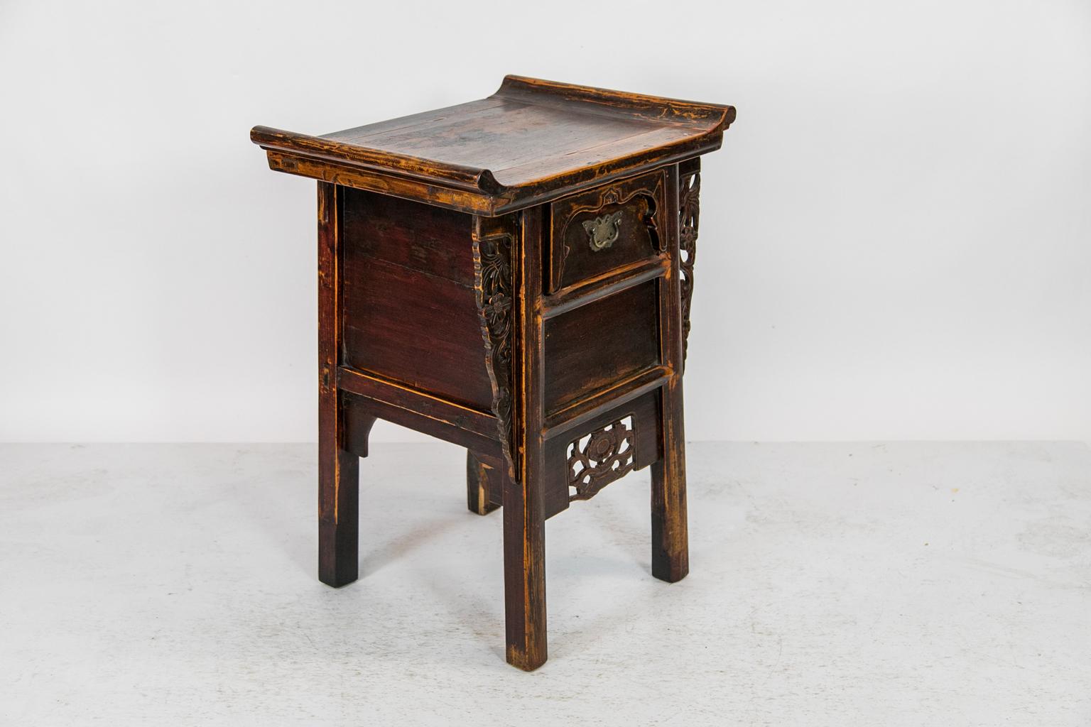Mid-19th Century Chinese Side Table For Sale