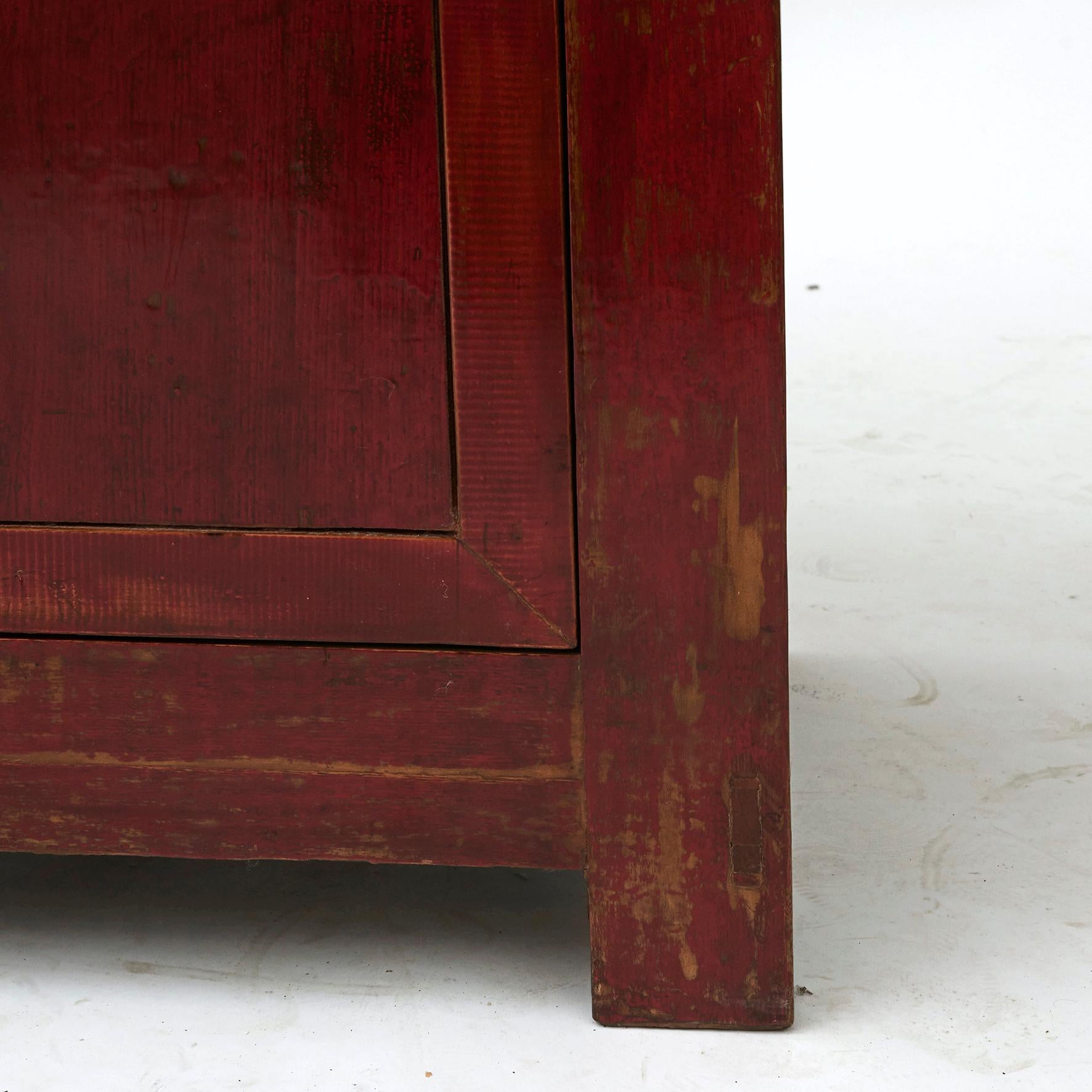 Chinese Red Lacquered Sideboard  For Sale 4