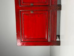 Credenza cinese laccata in rosso
