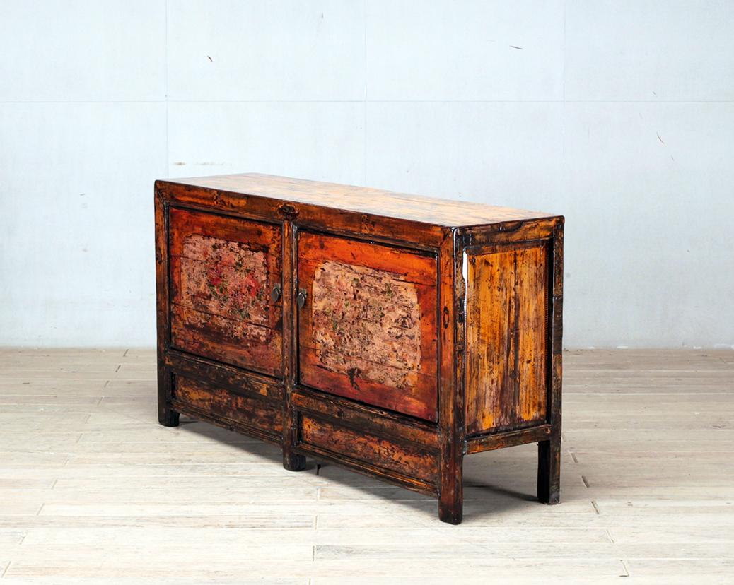 Chinese Sideboard with Two Doors and Restoration 2