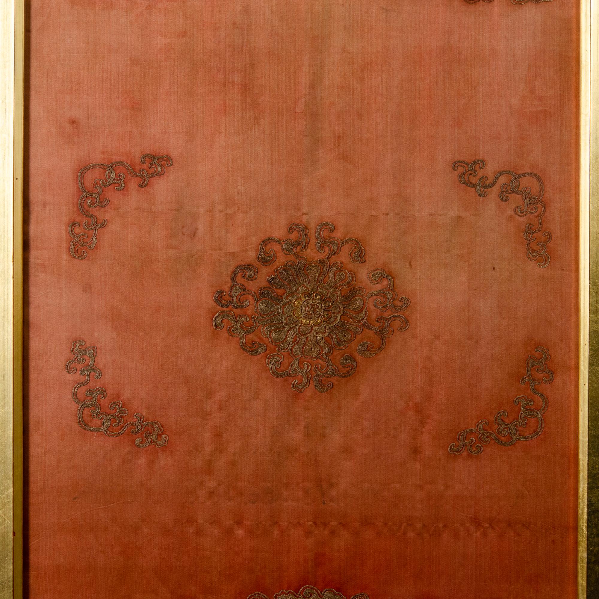 Chinese Silk Embroidered Chair Cover, 19th Century For Sale 3