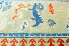 Chinese Rug Foo Dog Design