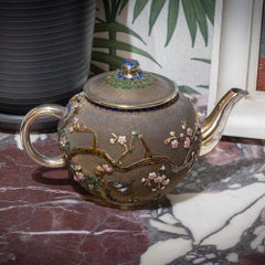 Tetera china de plata y esmalte