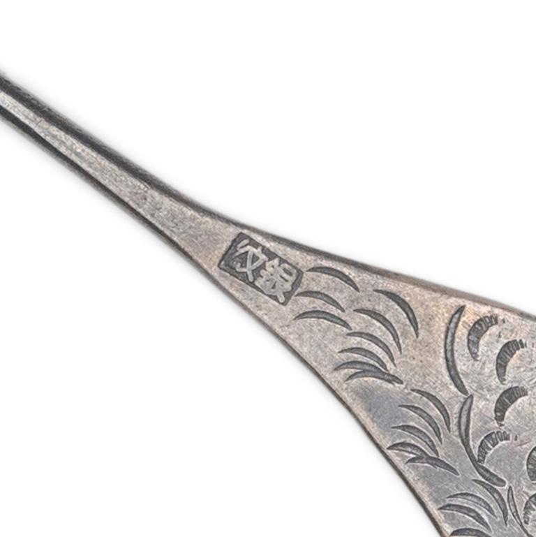 Chinese Silver Crane Opium Scraper In Good Condition In Chicago, IL