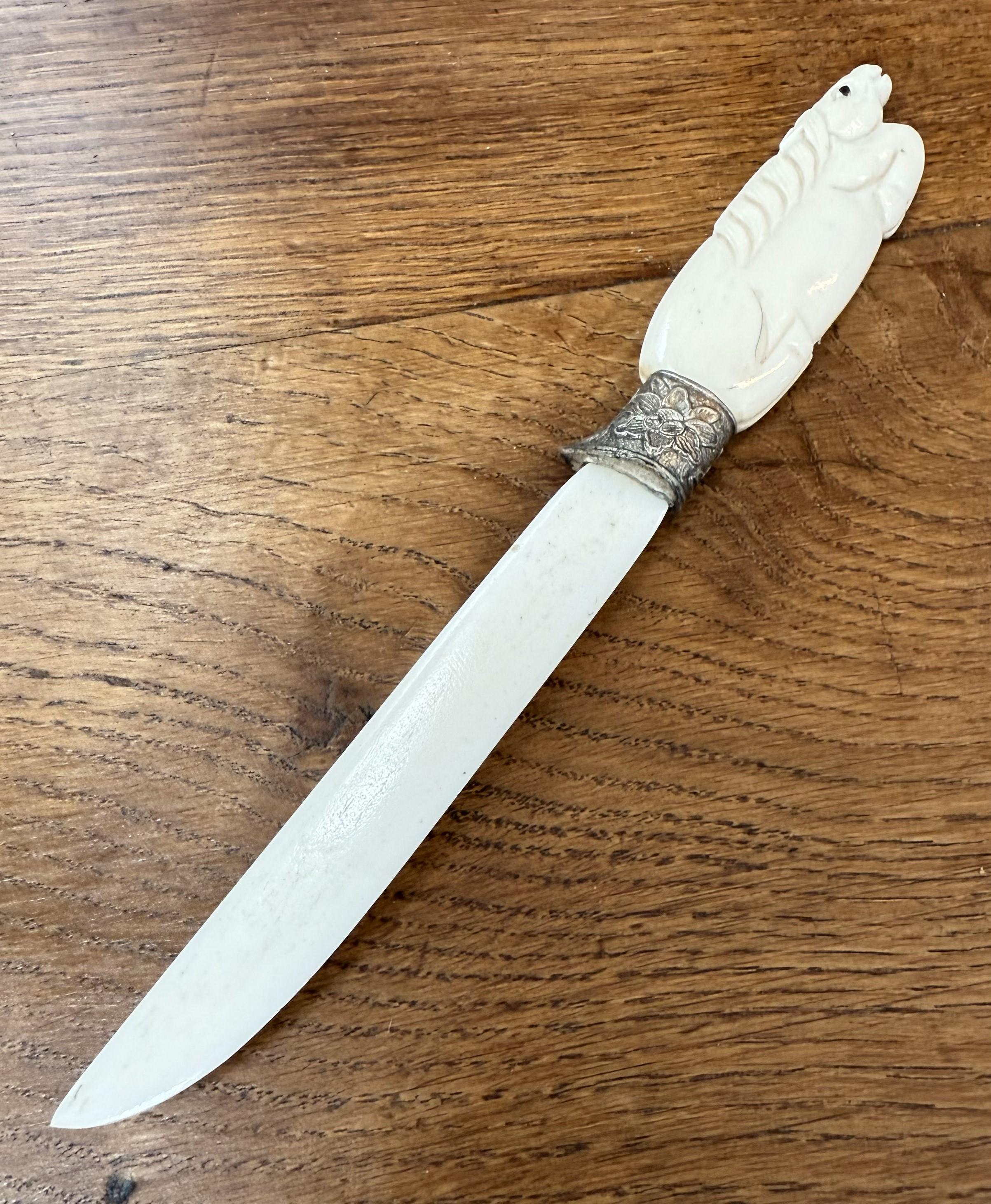 Chinesischer versilberter Brieföffner aus Silber im Angebot 1