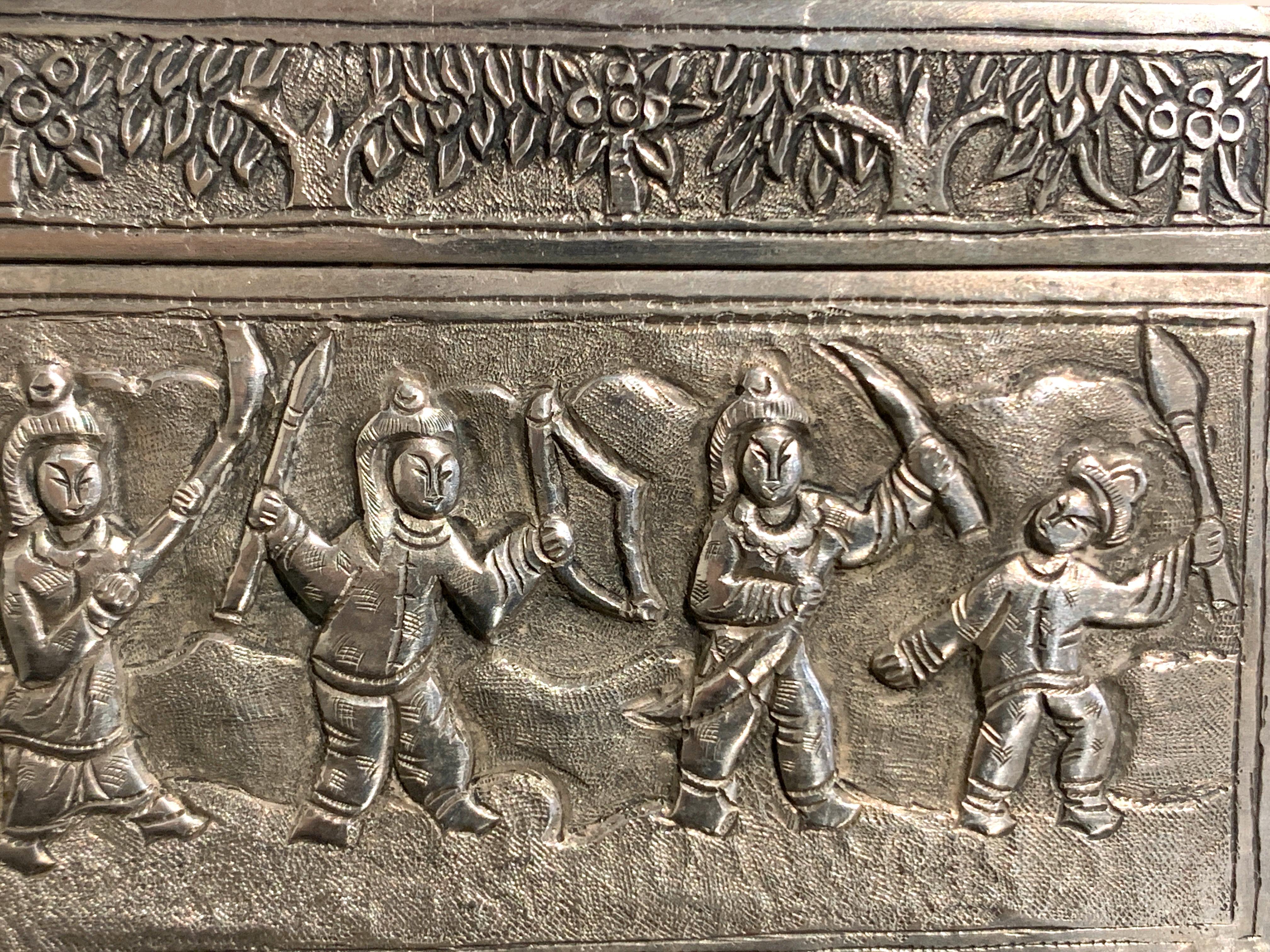 Chinese Silver Repoussé Box with Warriors, Early 20th Century 
