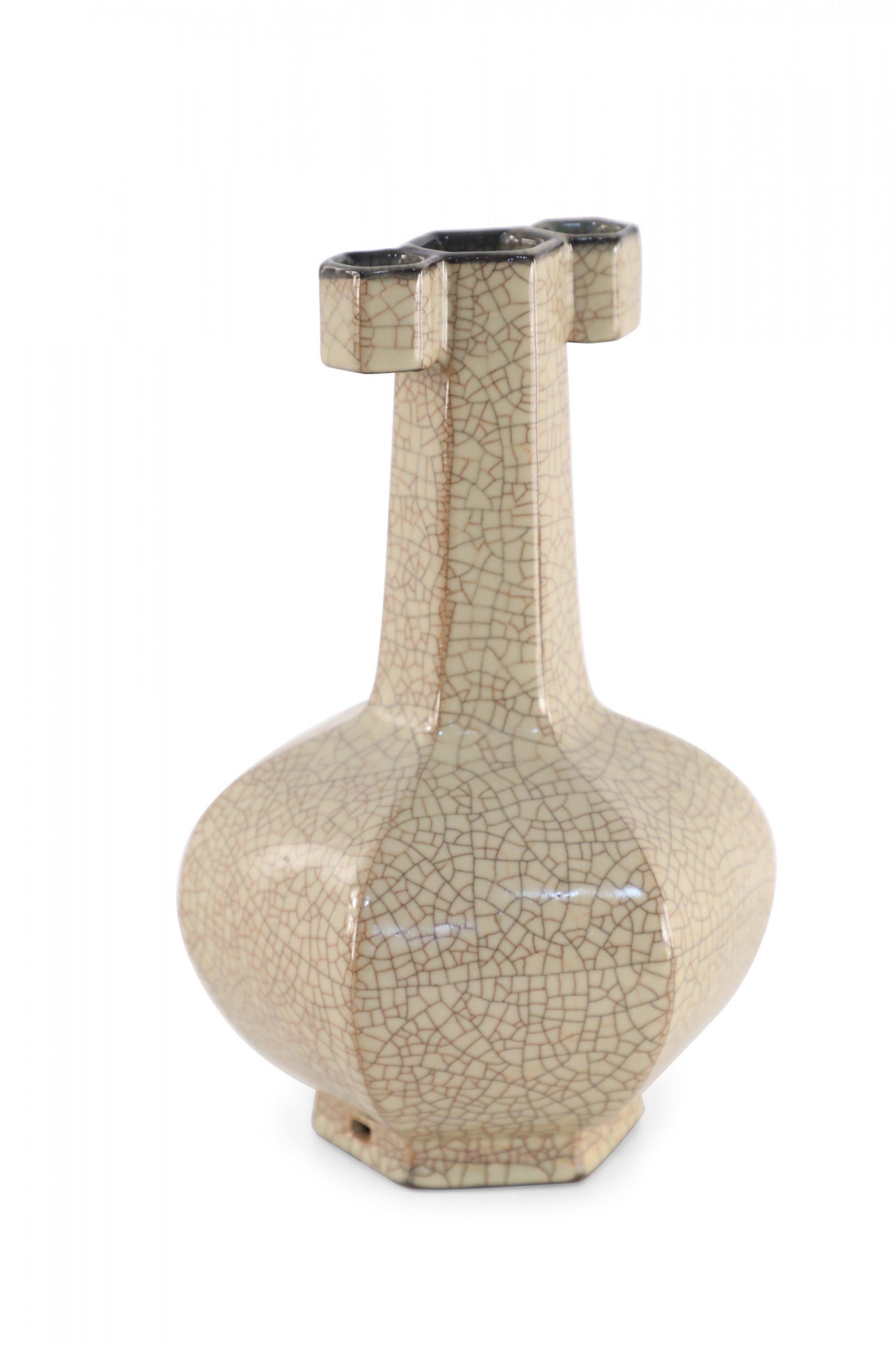 Chinese Six-Sided Beige Crackled Porcelain Vase For Sale 5