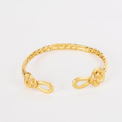 Chinese Small Knot Bracelet in Gold