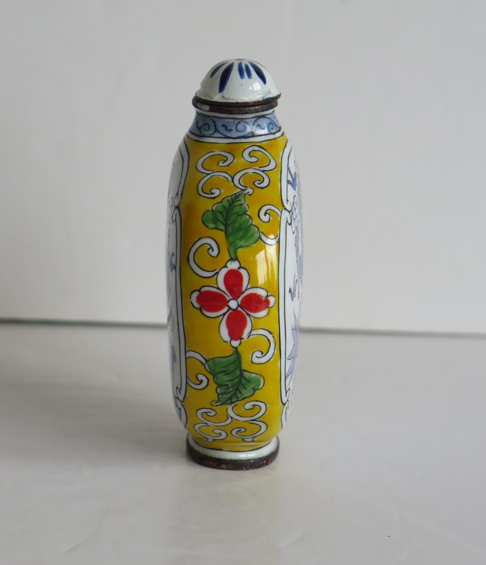 Chinese Snuff Bottle Hand Enamelled Dragon on Copper 4-Cha'r Mark, circa 1940s 2