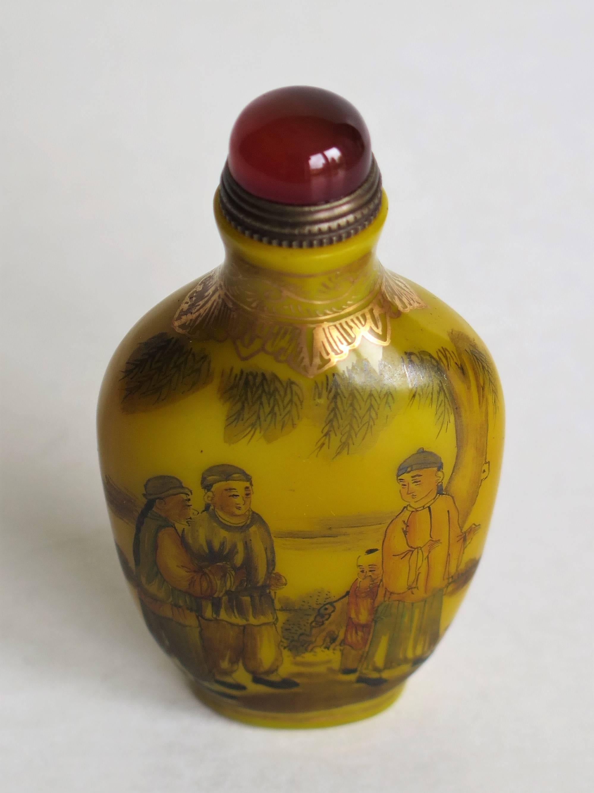 Chinese Snuff Bottle Yellow Milk Glass Hand Enamelled 4 Character Mark, Ca 1920 2