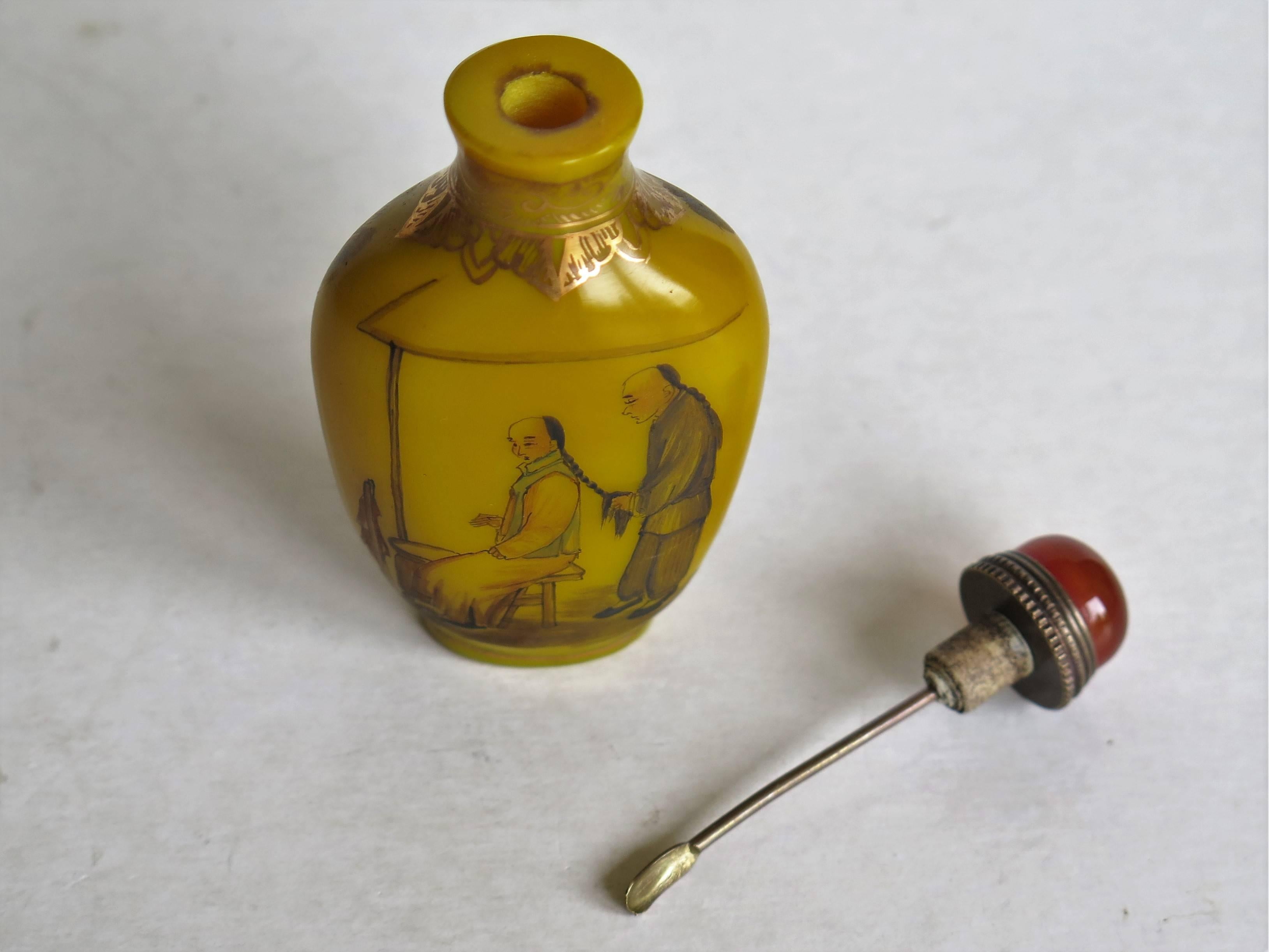 Chinese Snuff Bottle Yellow Milk Glass Hand Enamelled 4 Character Mark, Ca 1920 9