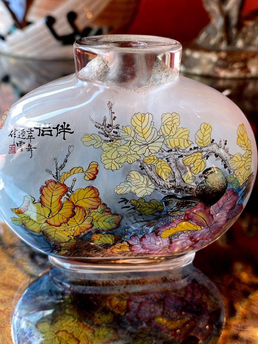 Chinese Snuffbox Covered in Painted Glass Inside, Period: 20th Century For Sale 3