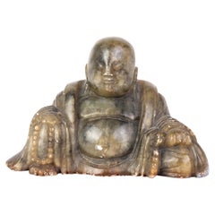 Chinesische Seifenschnitzerei-Buddha-Skulptur aus Tempelstein, Qing, 19. Jahrhundert