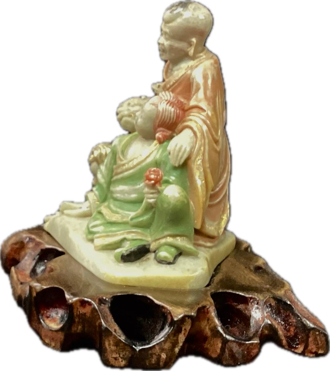 Escultura china de hombre y mujer tallada en esteatita en Bueno estado para la venta en Bradenton, FL