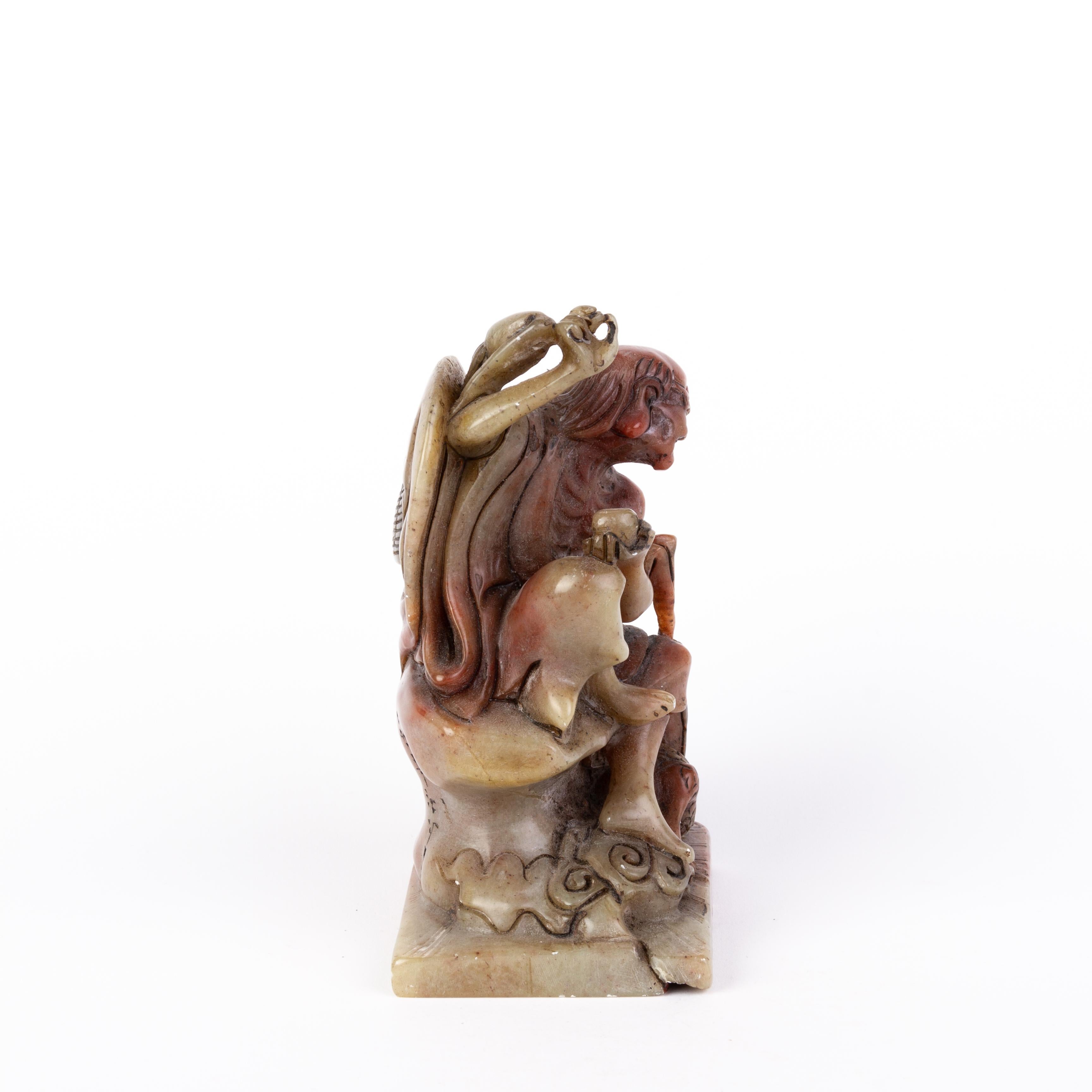 A finely carved Chinese soapstone carving sculpture seal.
Chinese Carved Soapstone Sculpture 19th Century Qing
1820 to 1880 China, Qing Dynasty.
Very good condition.
From a private collection.
Free international shipping.