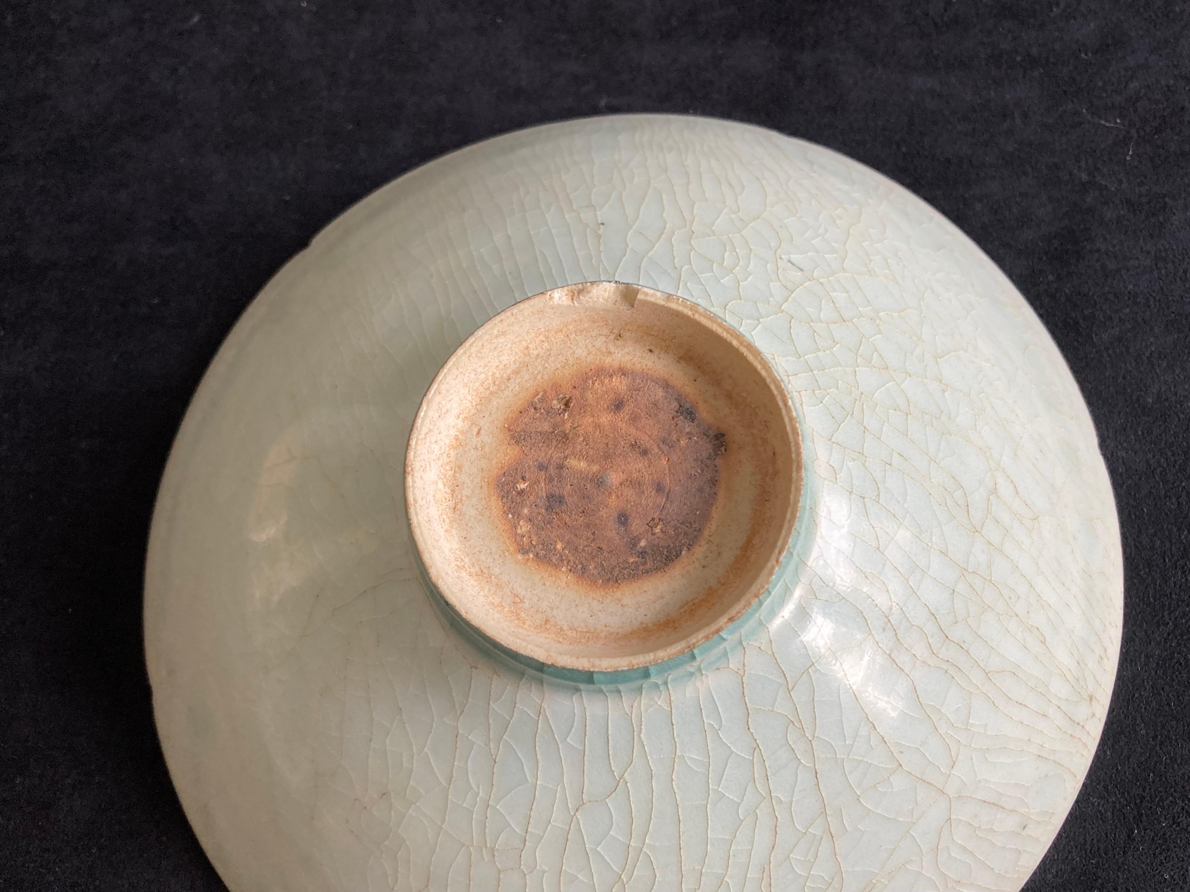 Chinese Song Period Celadon Glazed Bowl For Sale 10