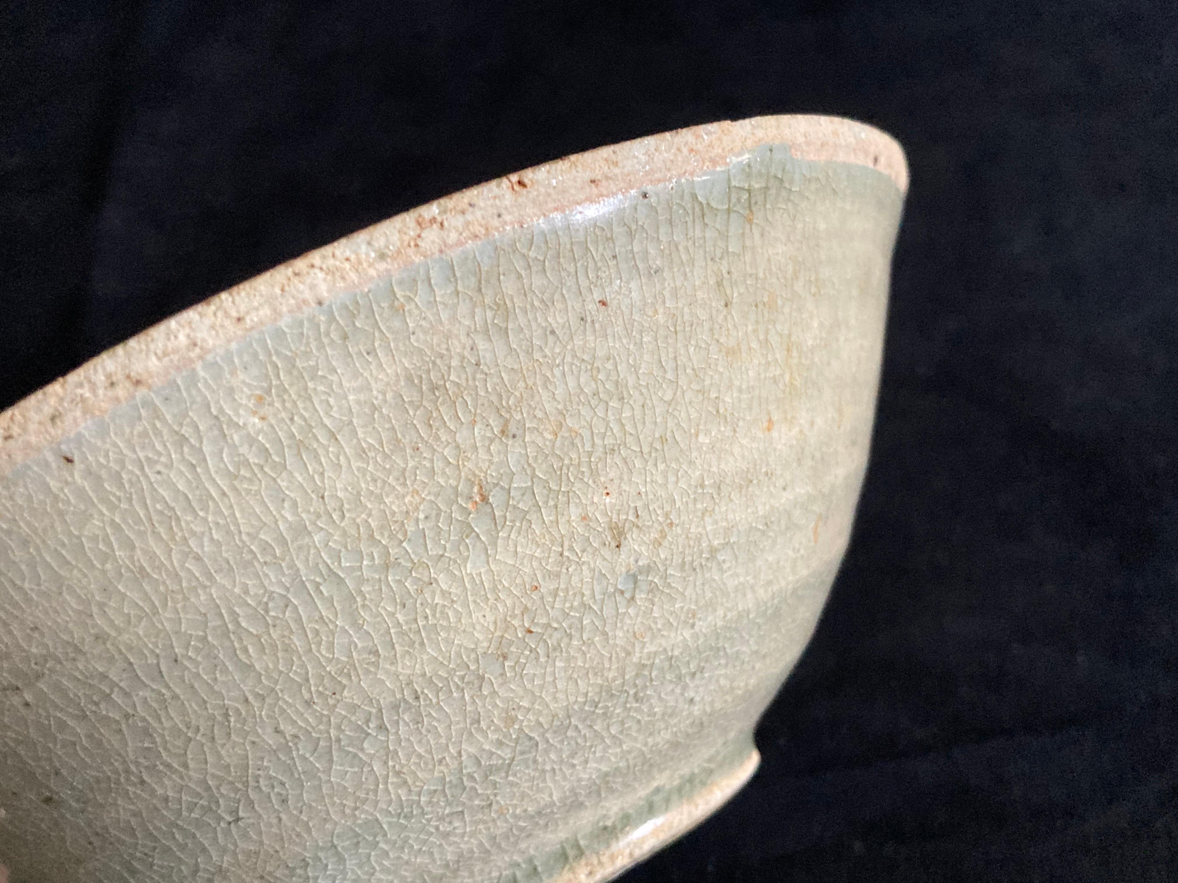 Chinese Song Period Celadon Glazed Bowl For Sale 3