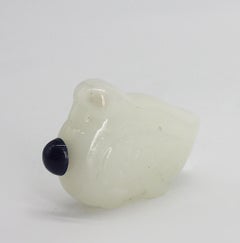 Chinese Sparrow Form White Glass Snuff Bottle