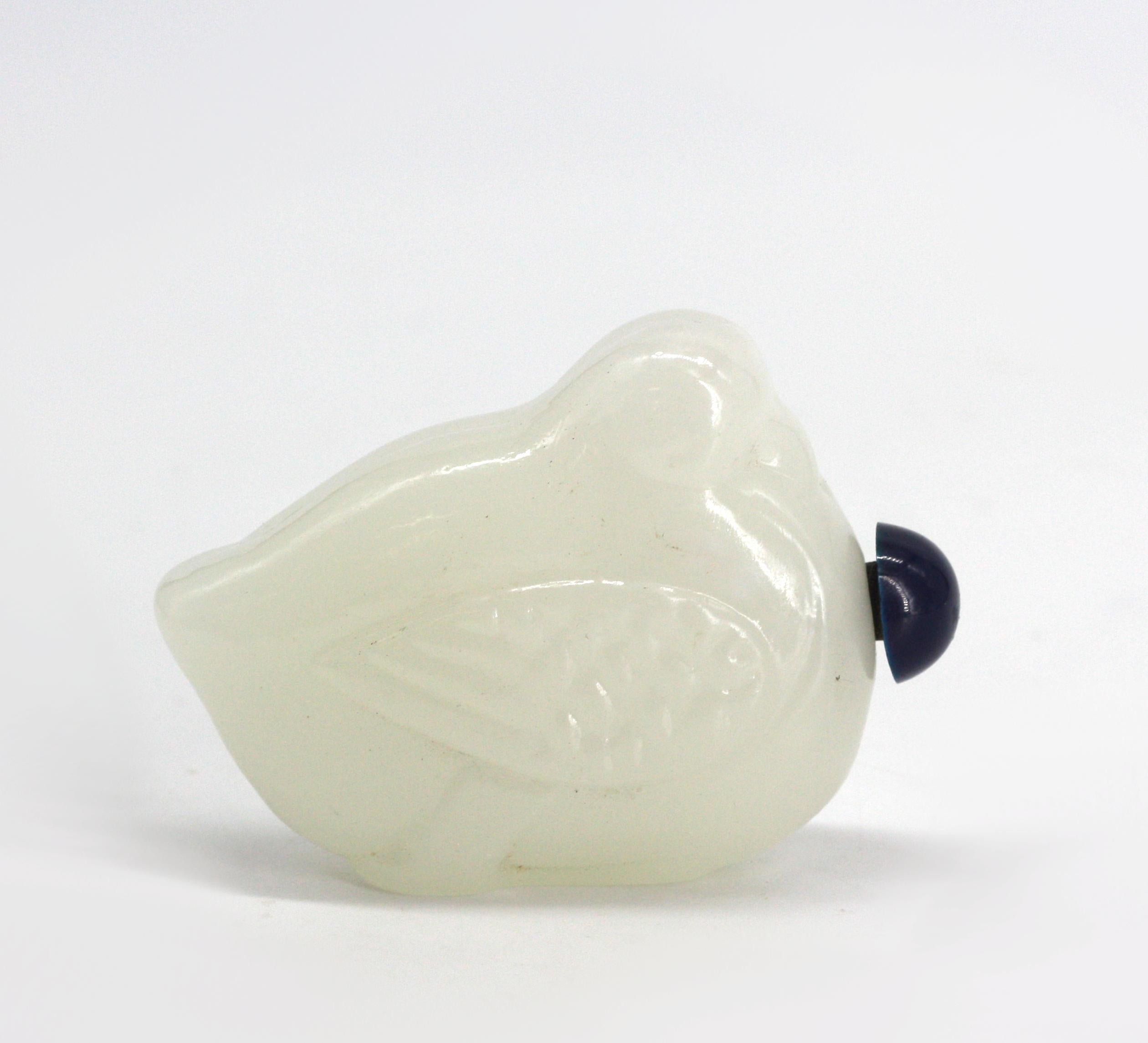 Verre Bouteille à priser chinoise en verre blanc en forme de moineau en vente
