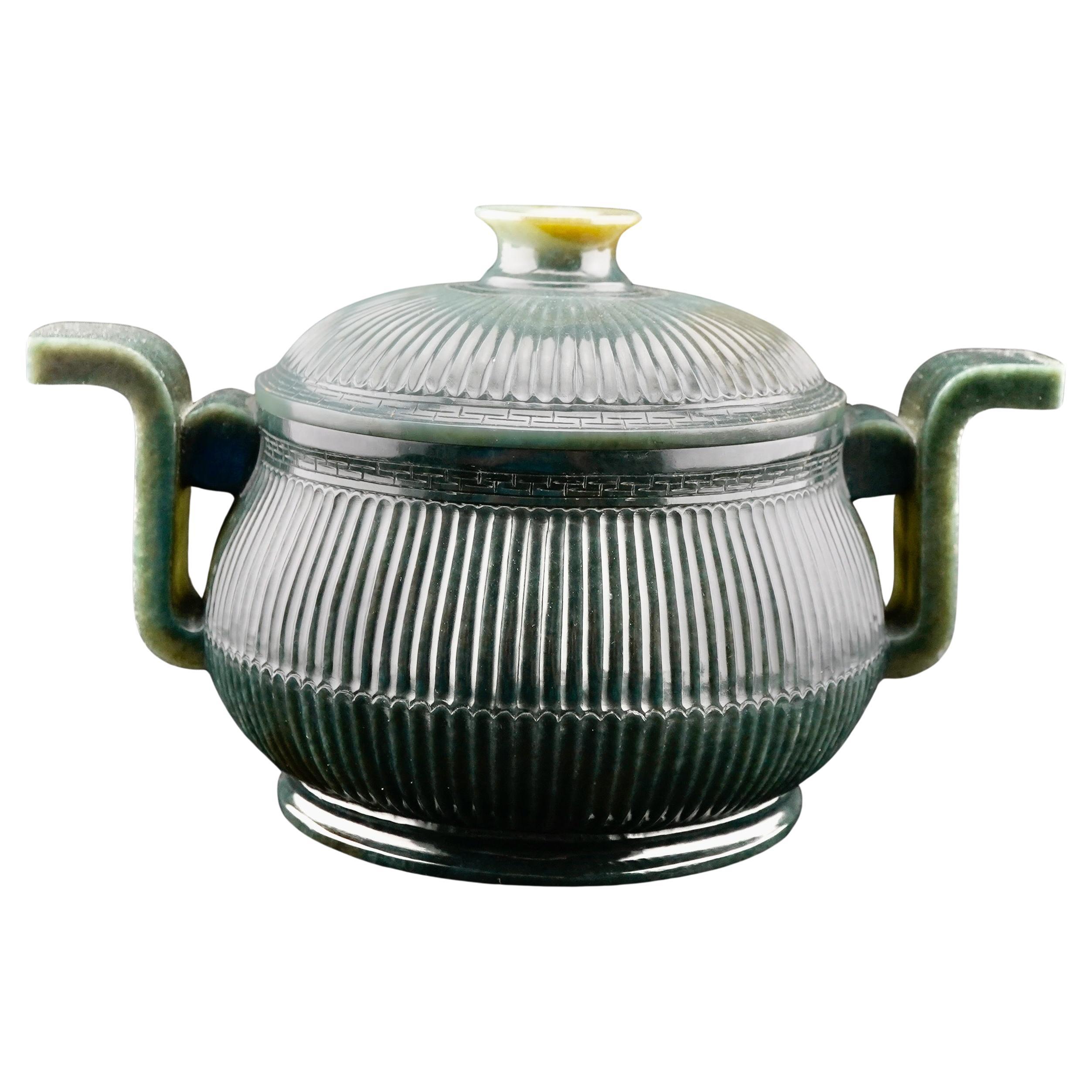 Chinese Spinach Green Nephrite Jade Censer and Cover, Qing dynasty