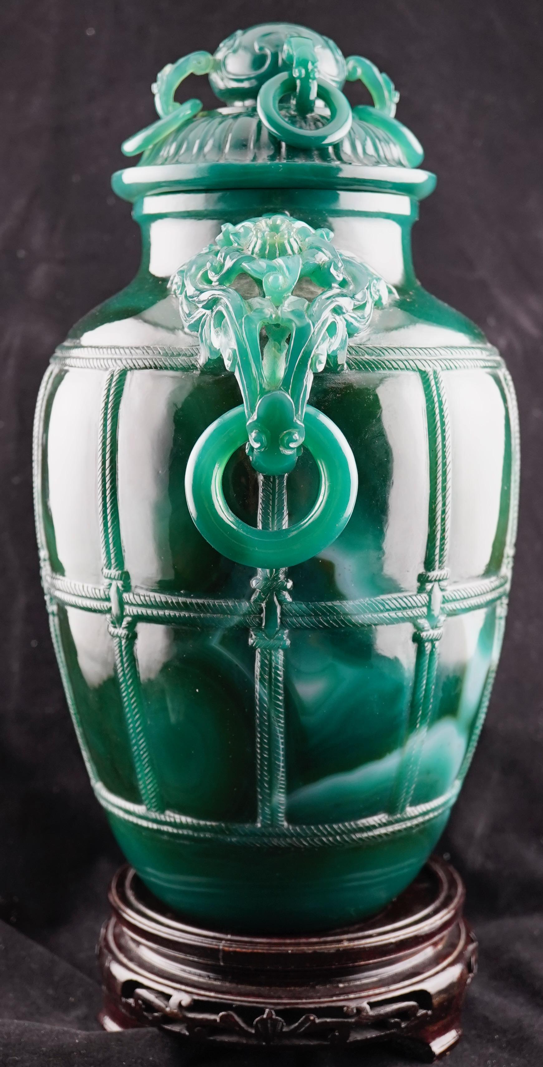 Carved Chinese Spinach Jade Finely Executed Covered Vase in Roped Barrel Form For Sale