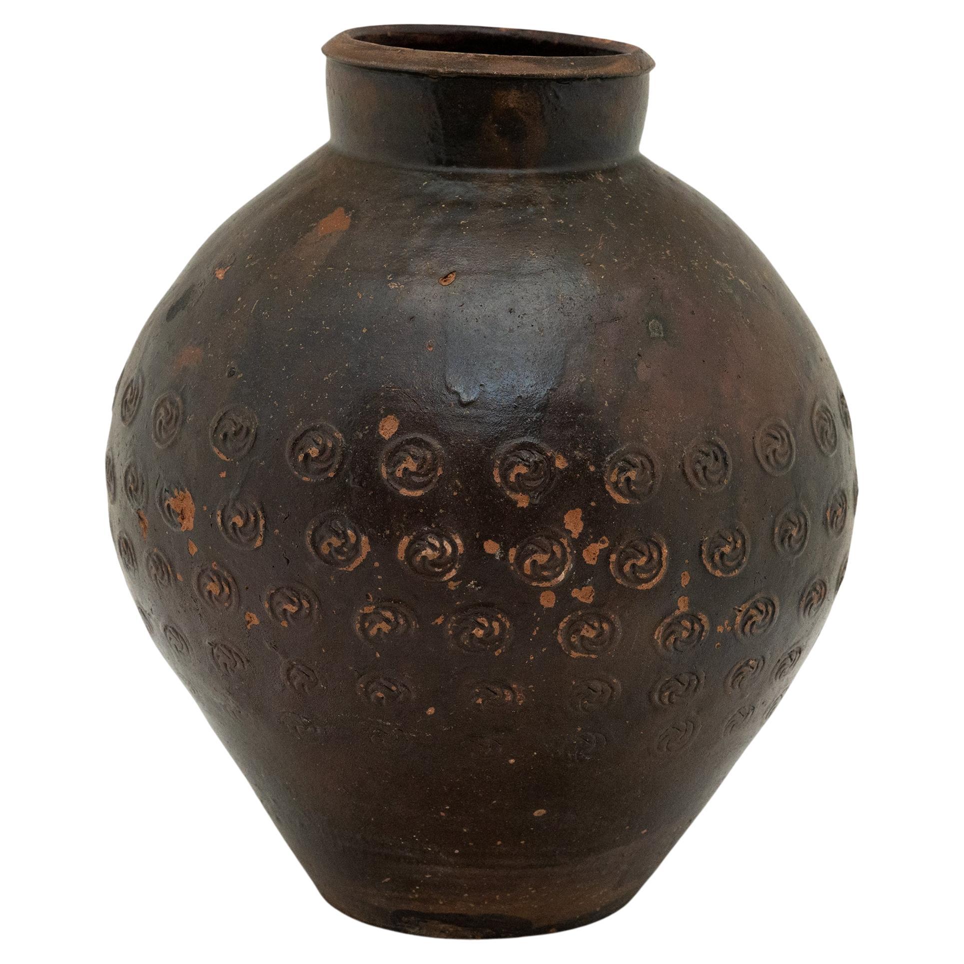 Pot Yunnan estampillé chinois, vers 1800