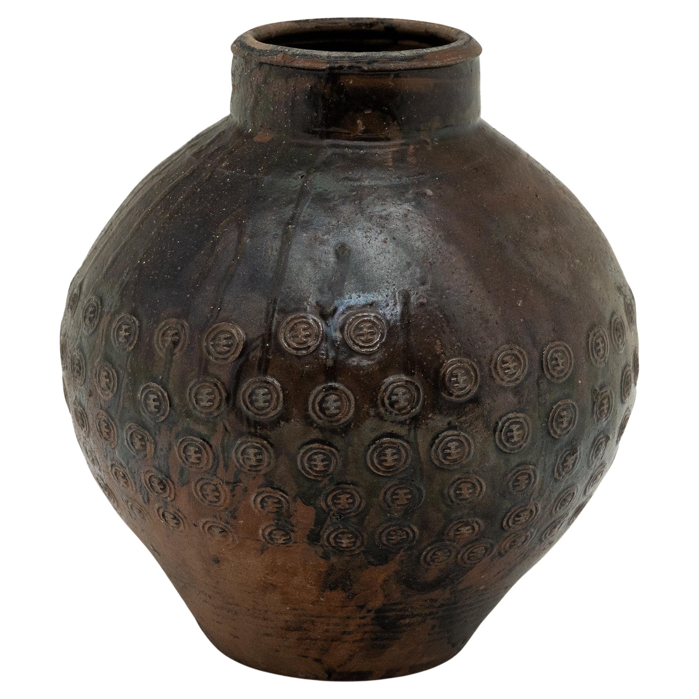 Vaso da vino cinese dello Yunnan con timbro, 1800 ca. in vendita